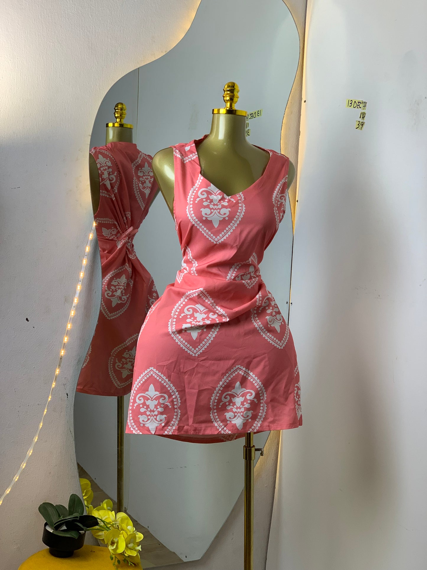 SIZE14 13DEC7 Length39