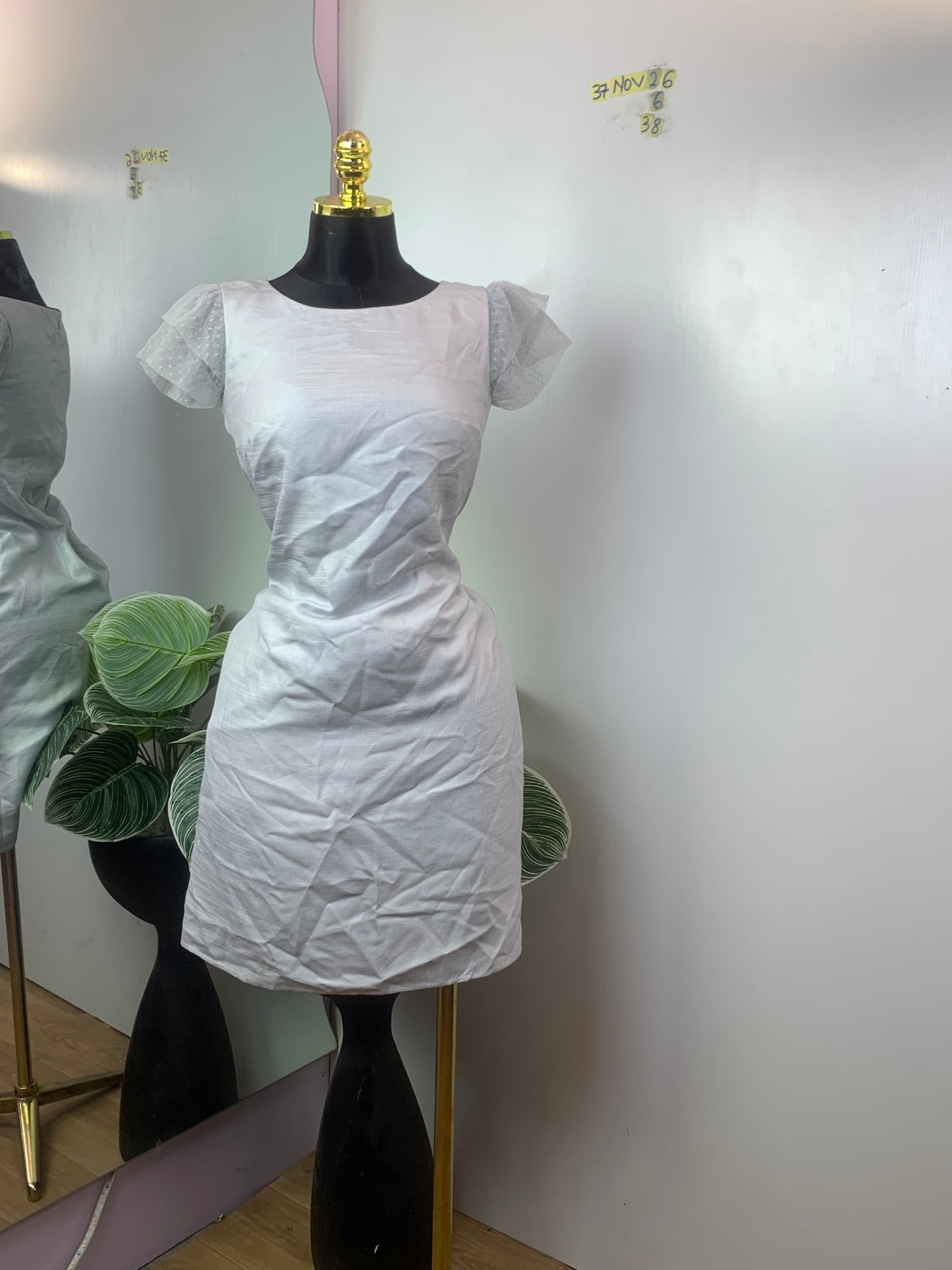 SIZE6 37NOV26 Length38