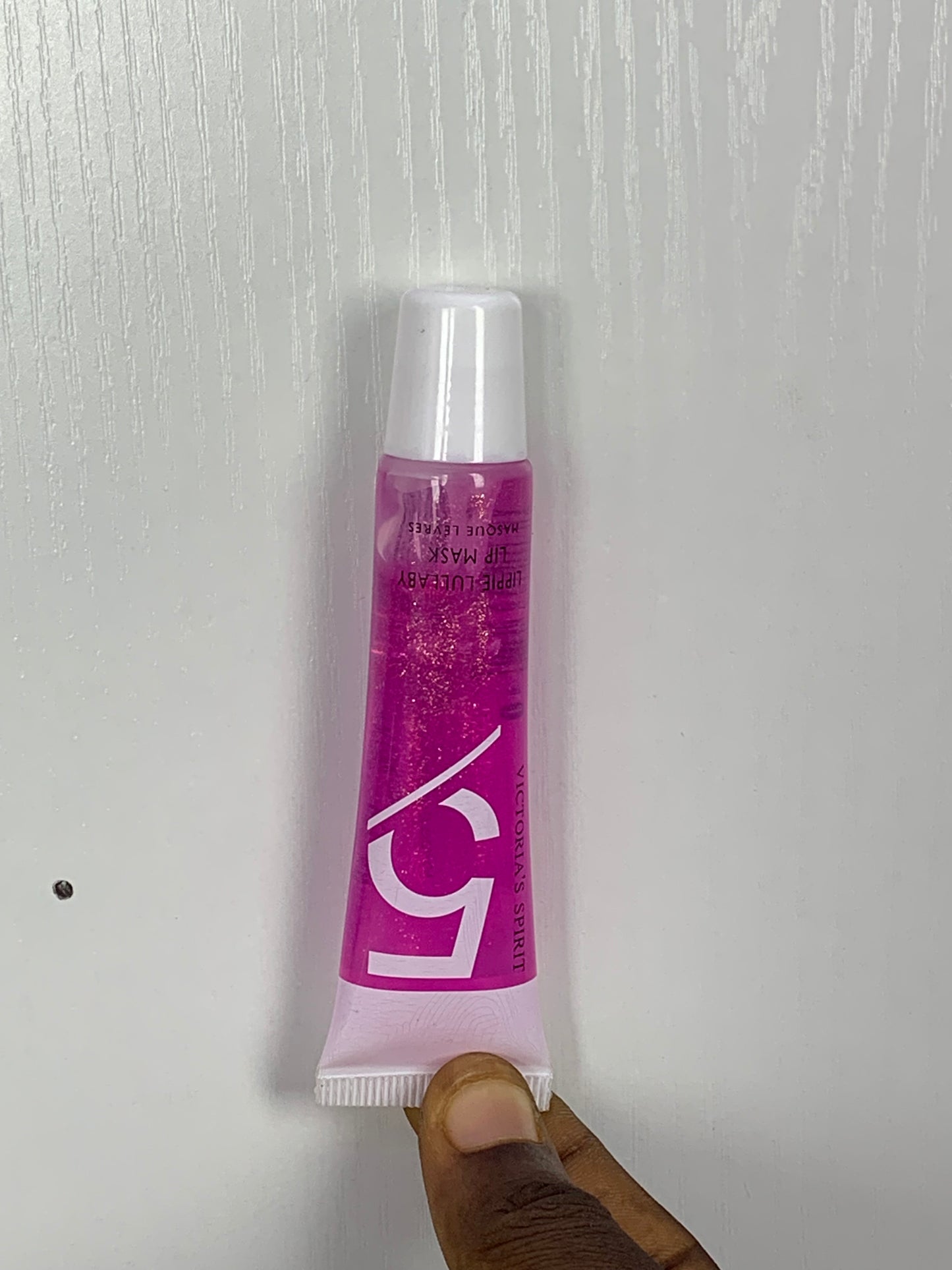 Lip oil