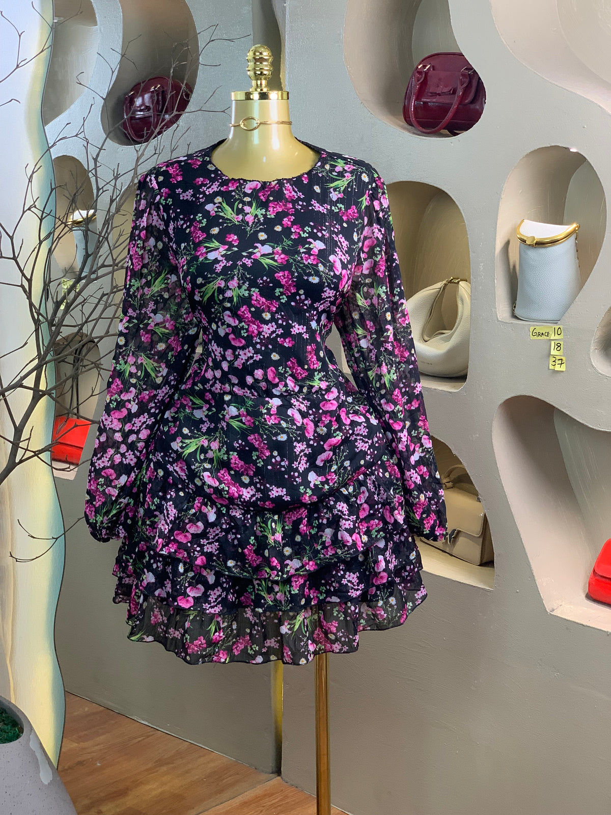 GRACE10 SIZE16 Length37 purple floral dress