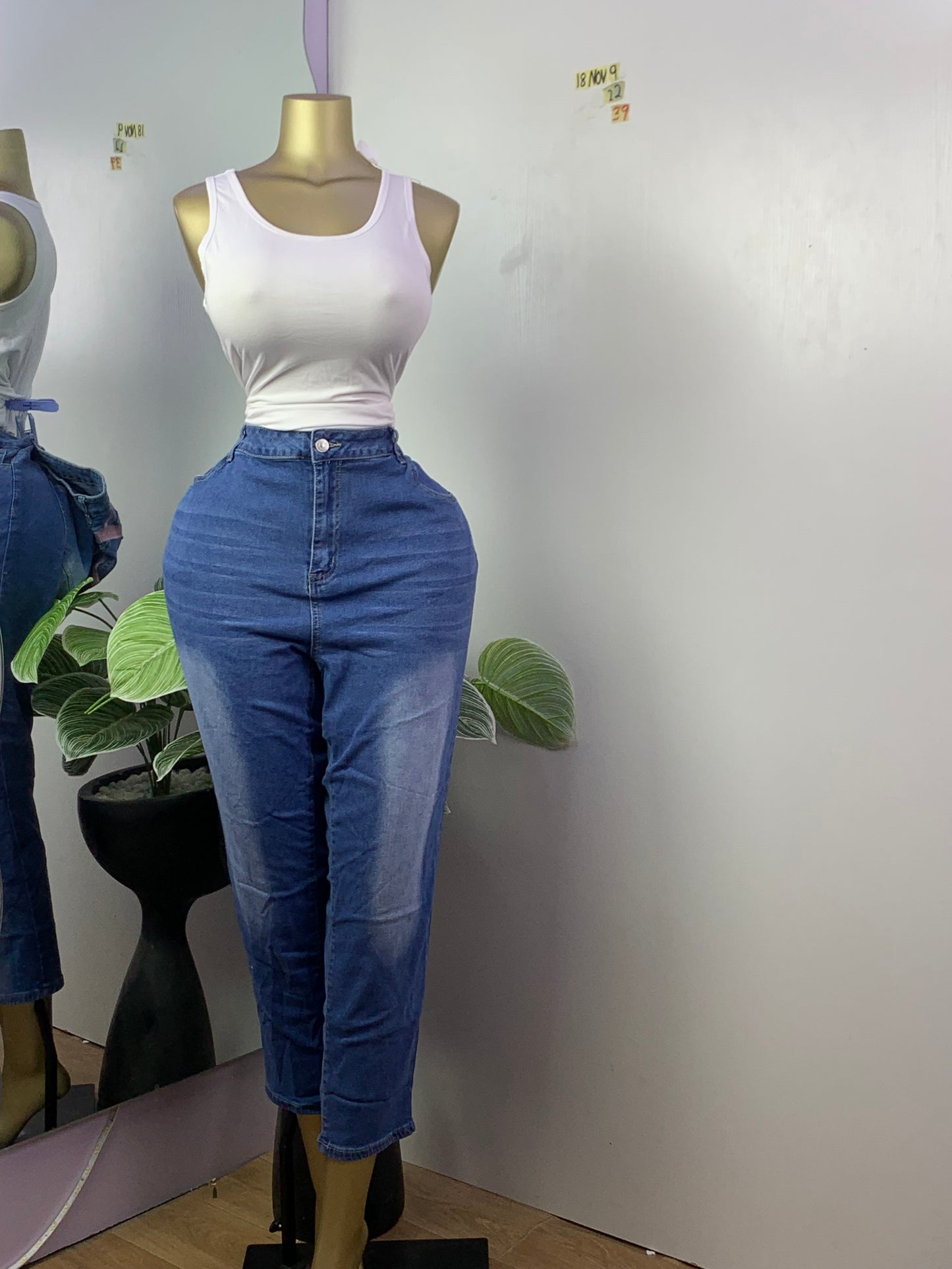 SIZE22 18NOV9 Length39(jean only)
