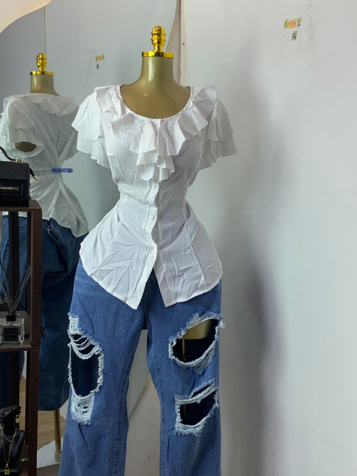 SIZE14 6NOV4(top only)