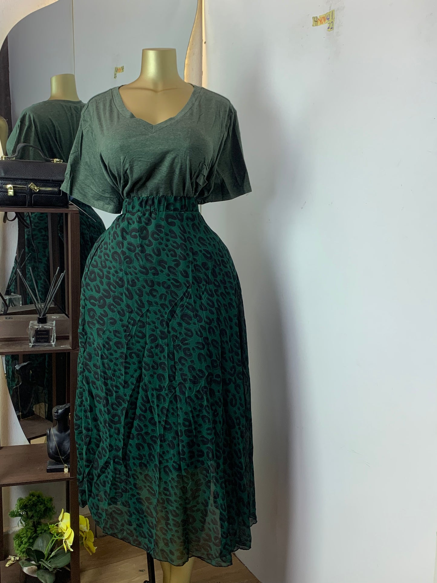 SIZE22 4NOV41(skirt only)