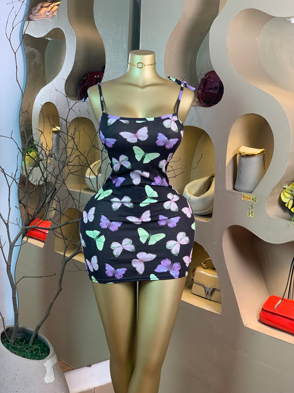 KIYAH42 SIZE8 Length33