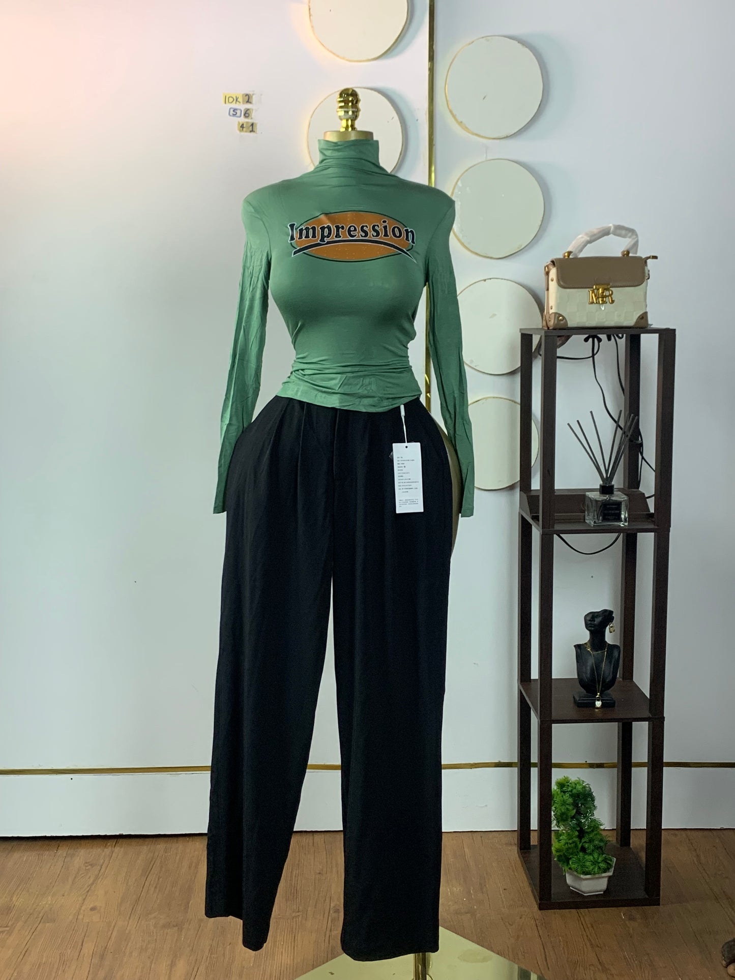 SIZE6 10K2A (Top Only)