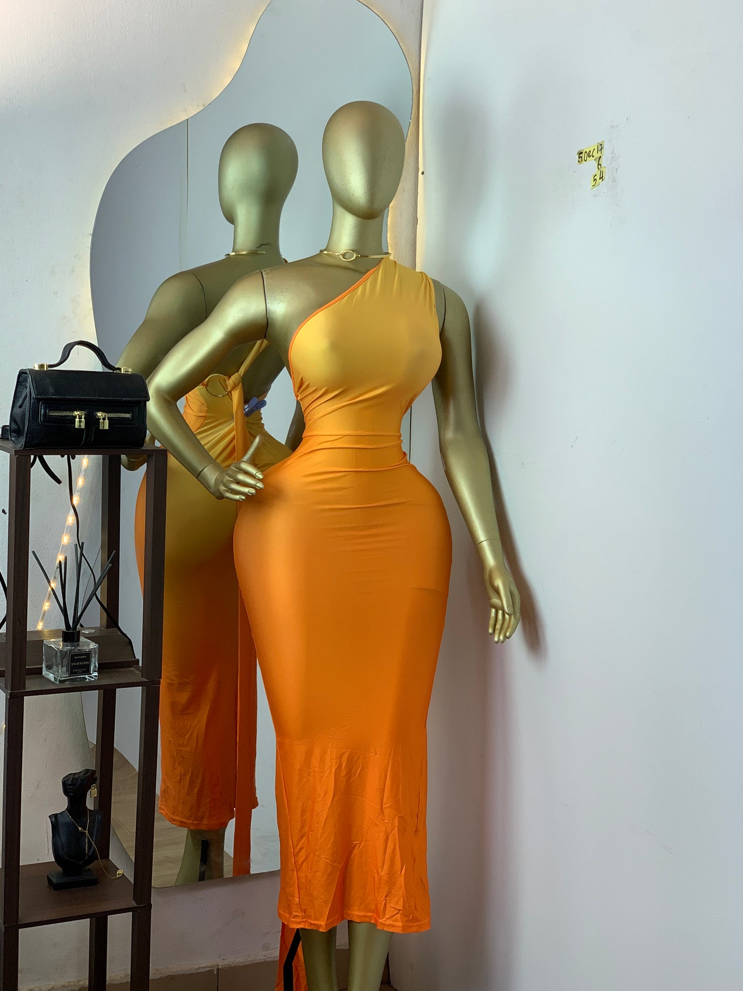 SIZE6 5DEC17 Length54