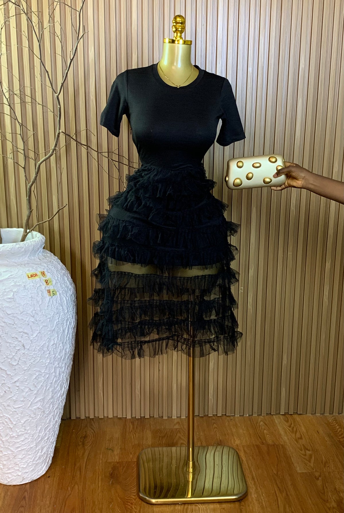 LADE18 SIZE8 Length45 black dress