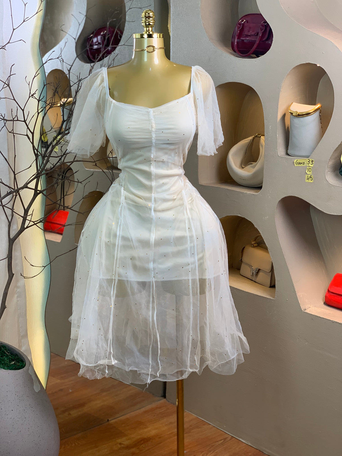 GRACE33 SIZE10 Length45 white dress
