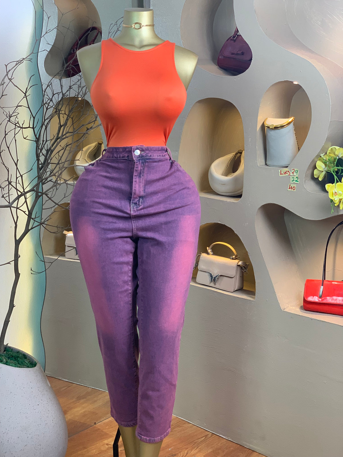 LUCY29 SIZE22 Length40