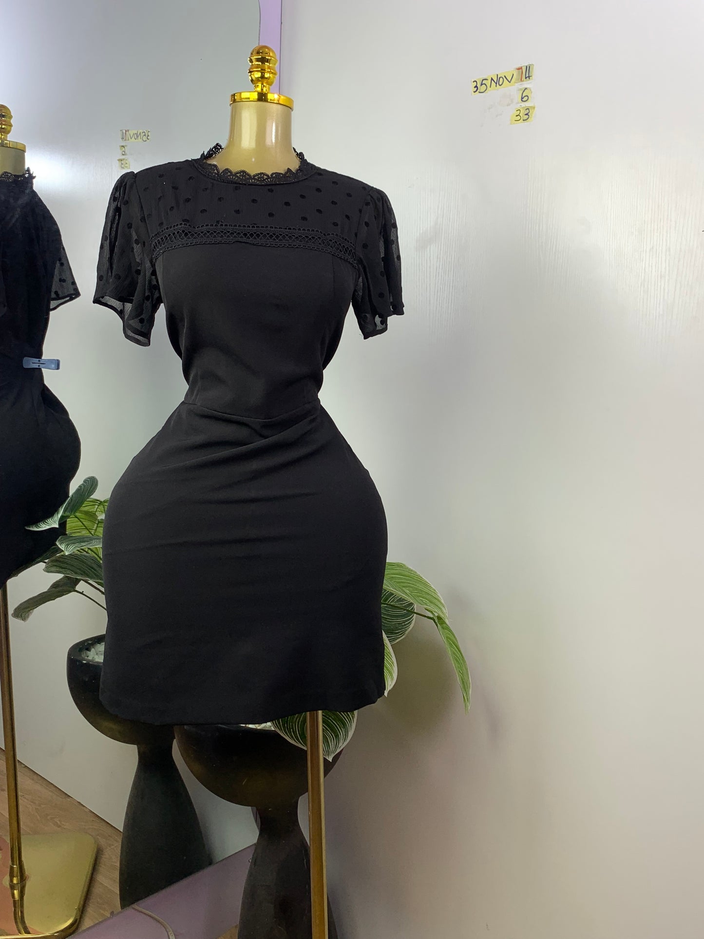 SIZE6 35NOV74 Length33