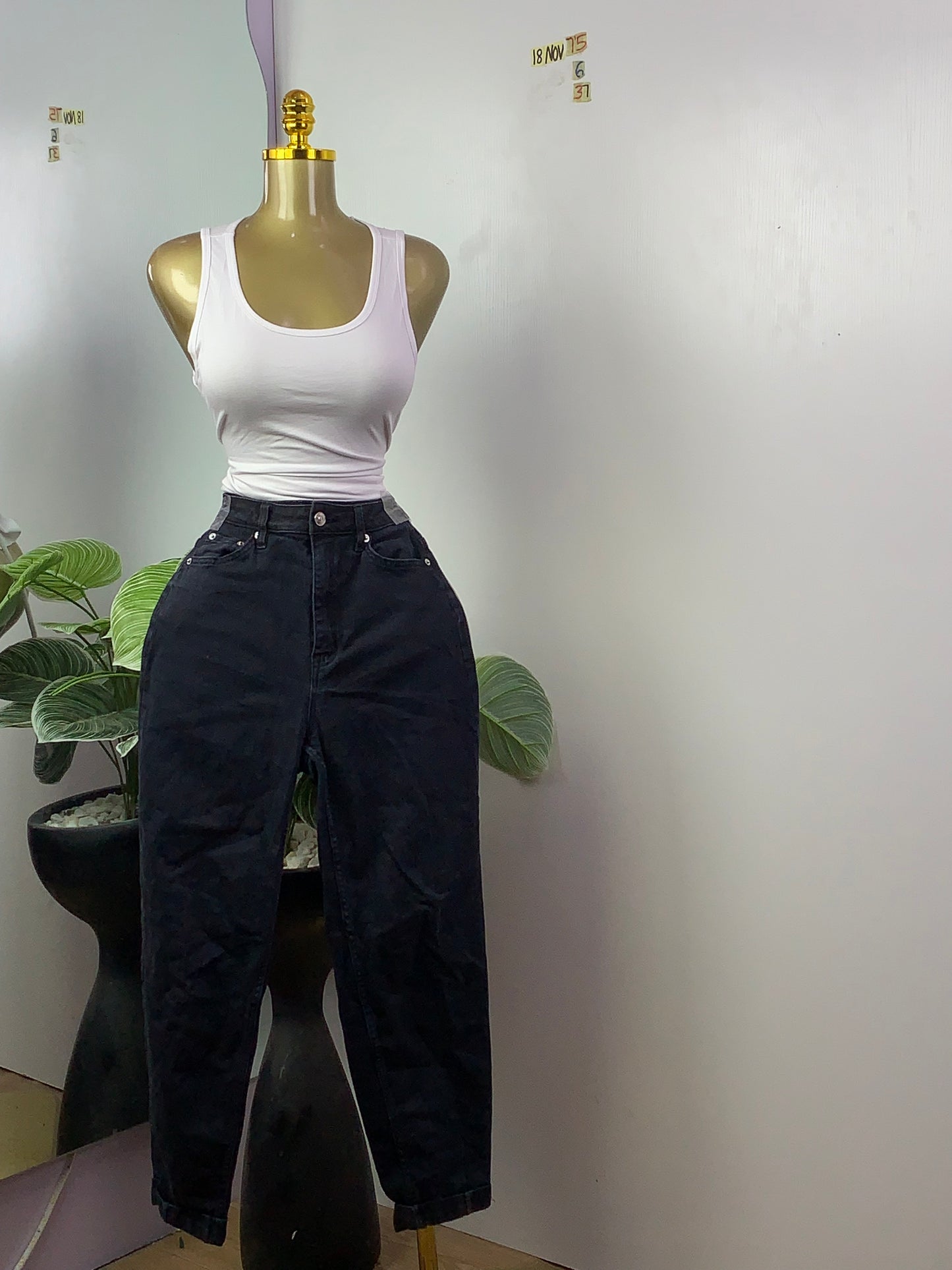 SIZE6 18NOV75 Length37(jean only