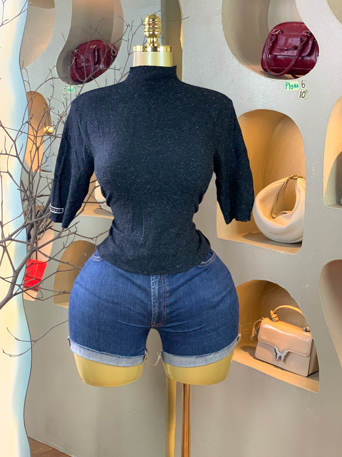 PHYNA6 SIZE10 top only