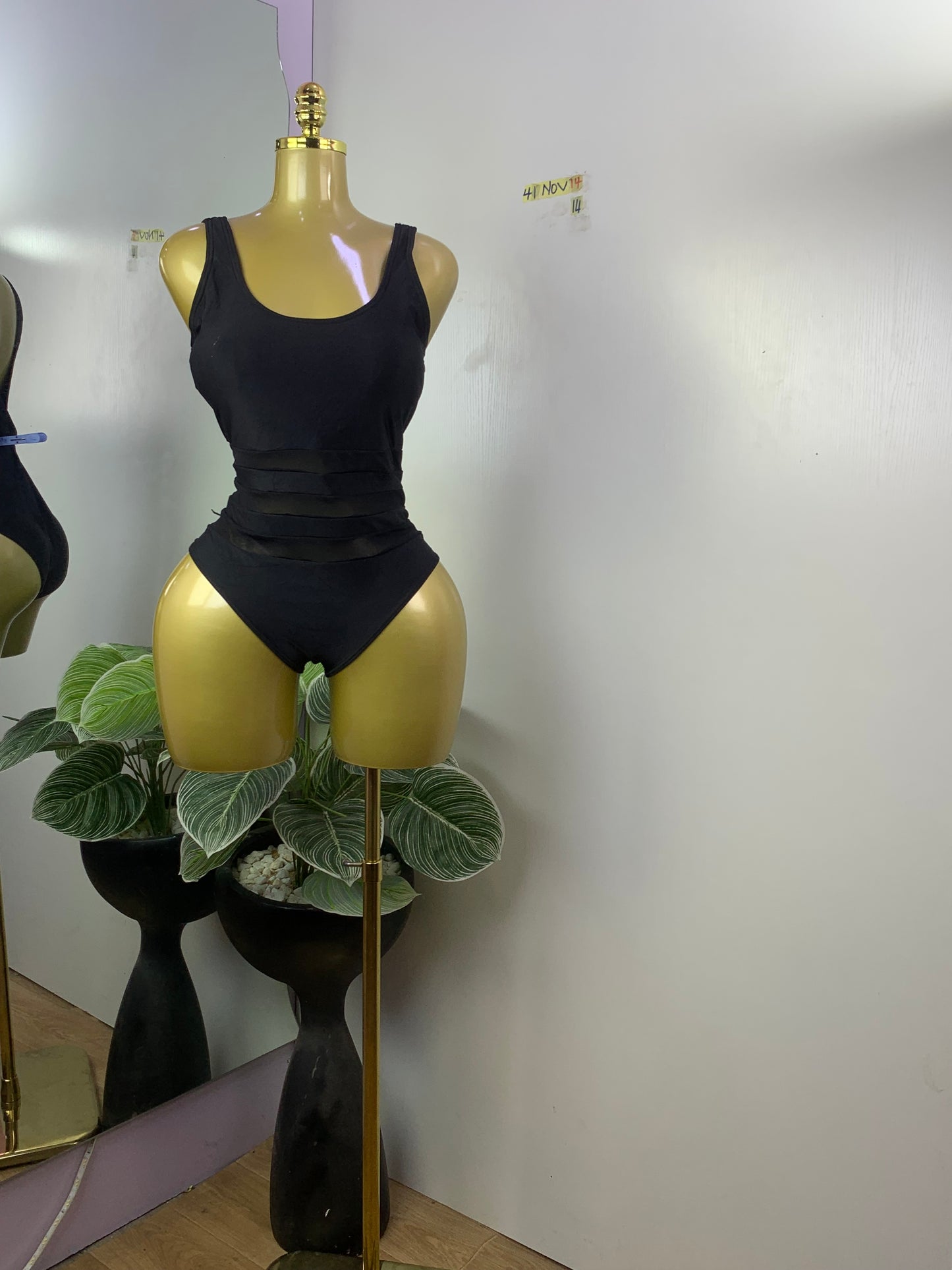 SIZE14 41NOV14(swimsuit)