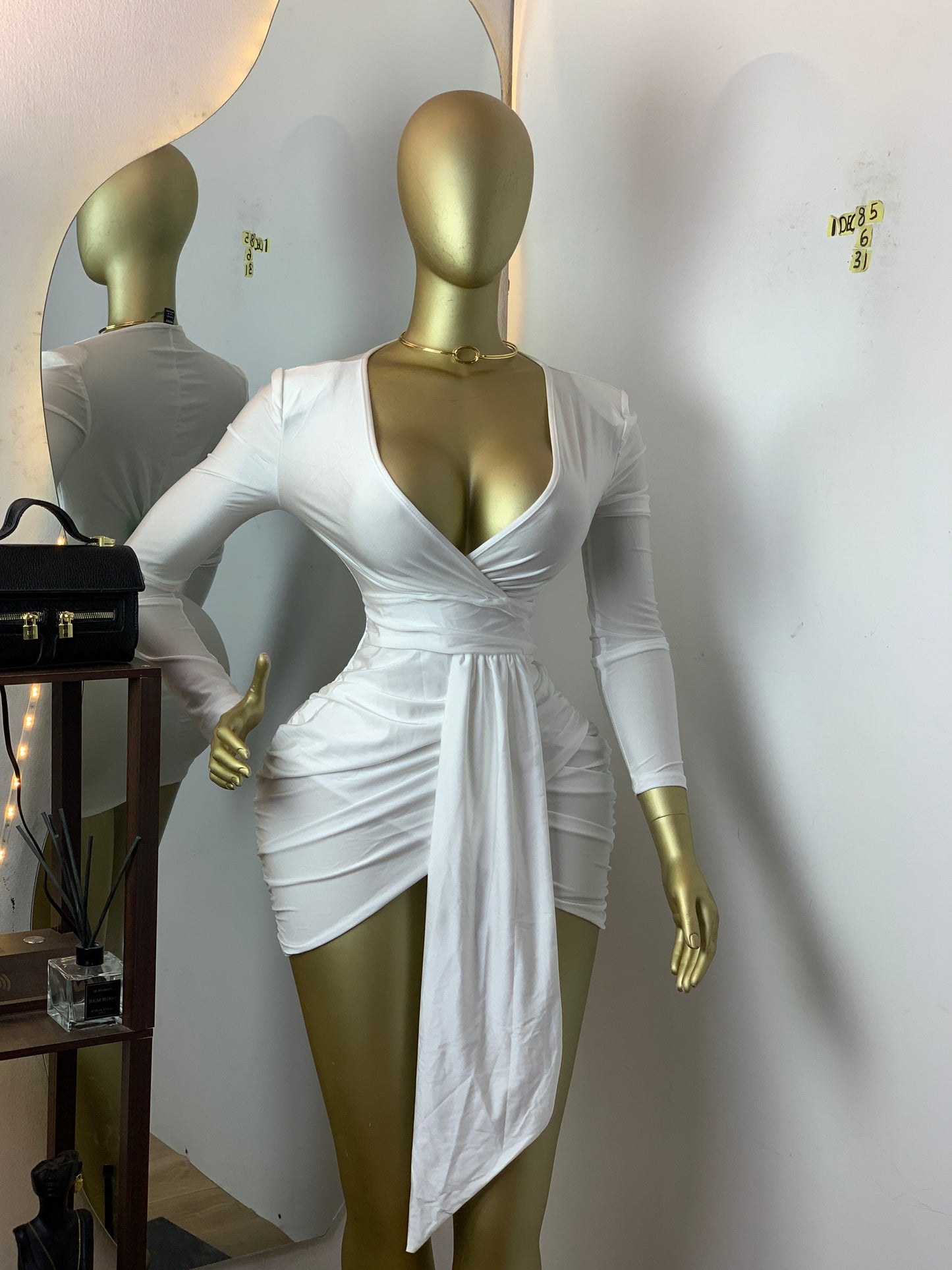 SIZE6 1DEC85 LENGHT31