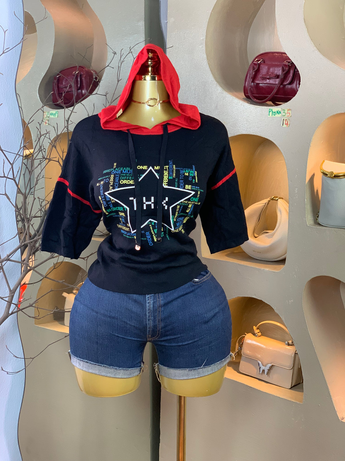 PHYNA35 SIZE14 top only