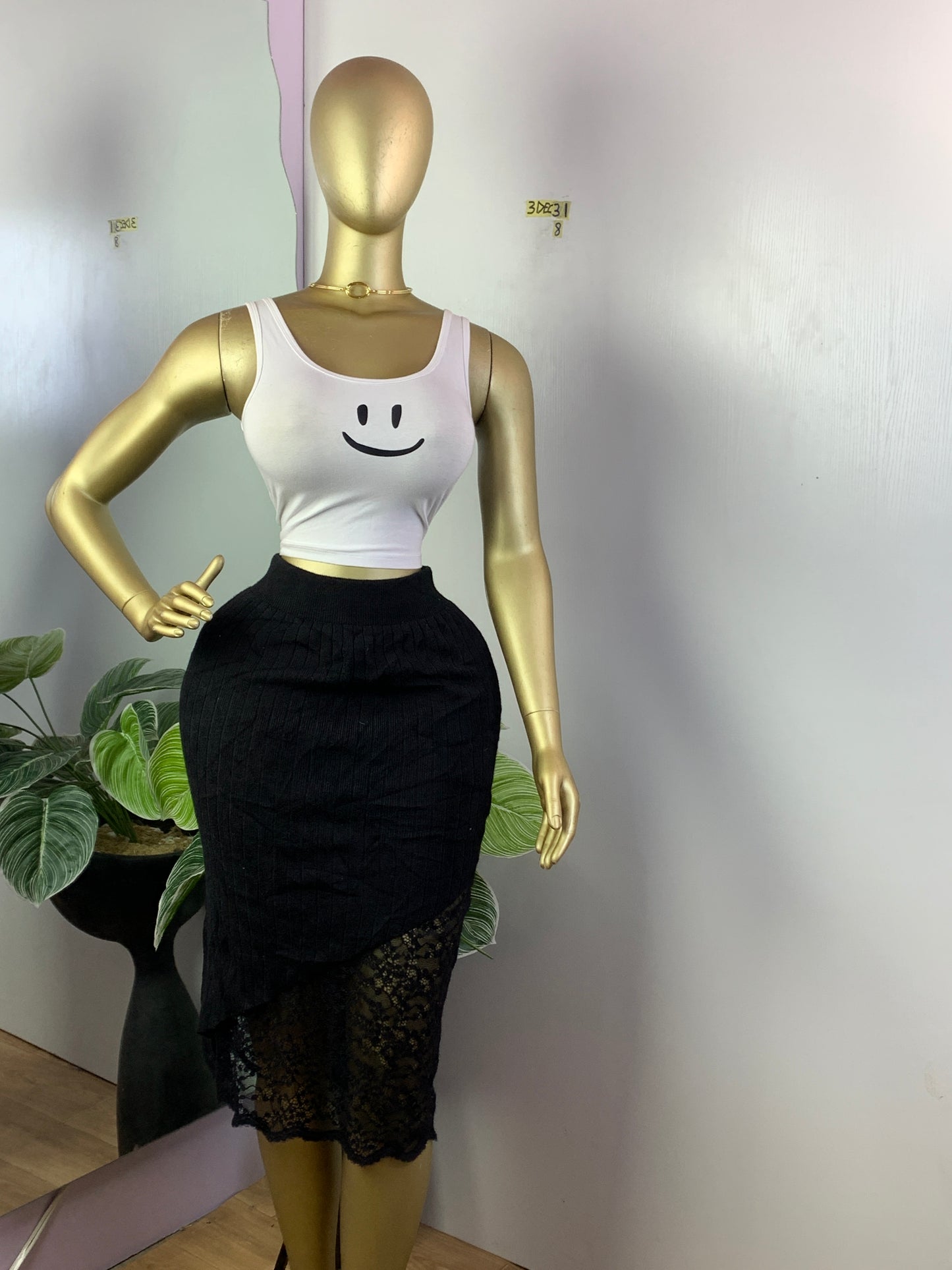 SIZE8 3DEC31(skirt only)