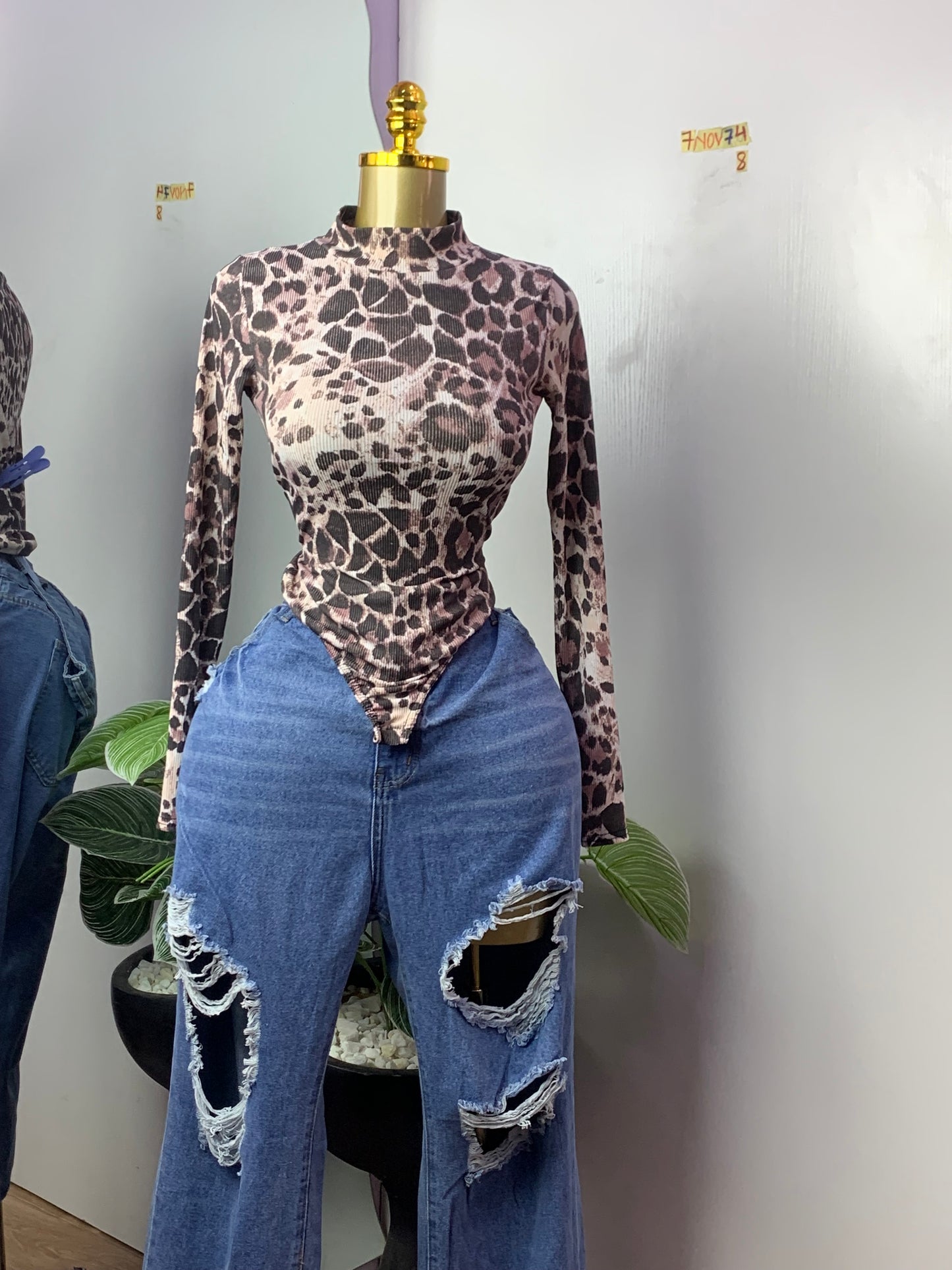 SIZE8 7NOV74(bodysuit only)