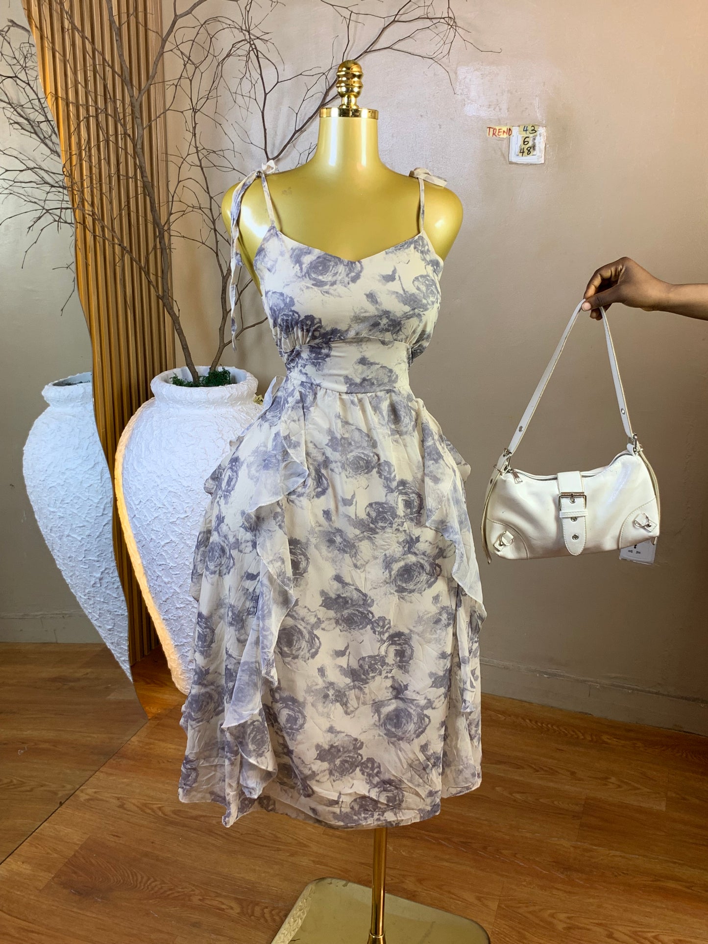 TREND43 SIZE6 Length48 floral chiffon dress