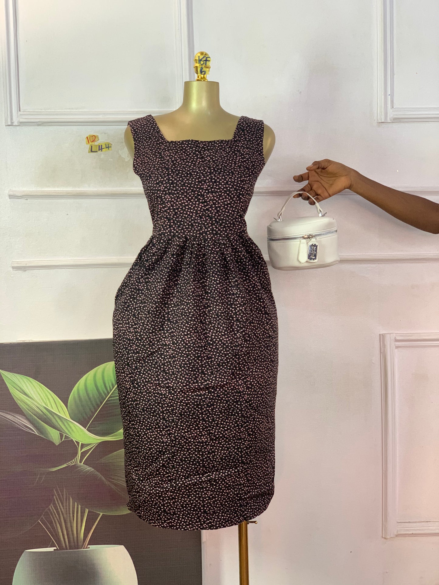 SIZE 6 16F12 Length44