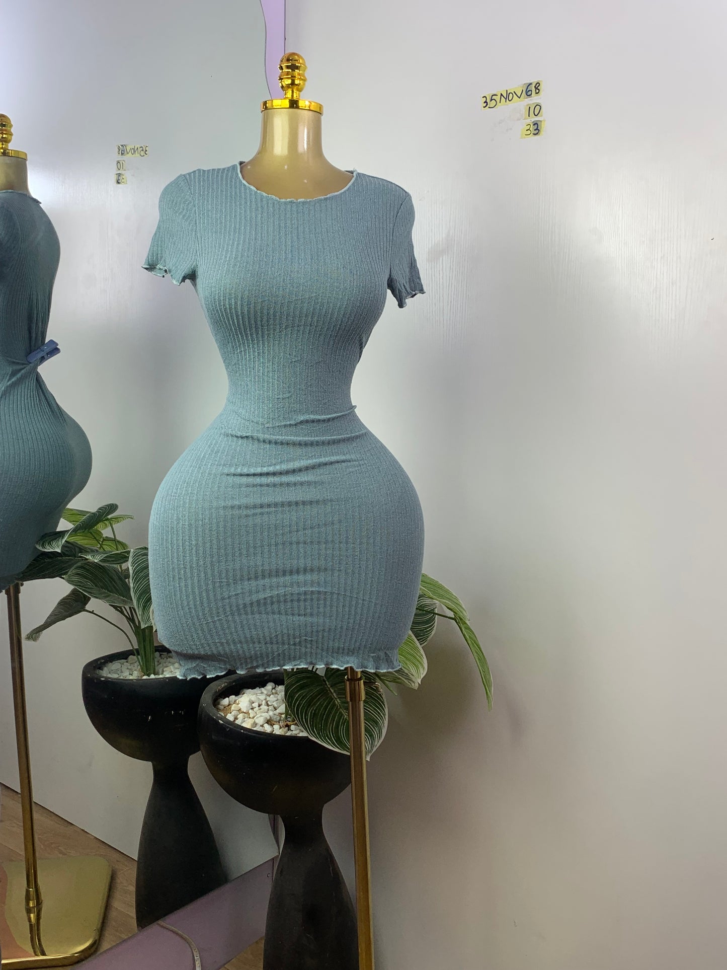 SIZE10 35NOV68 Length33