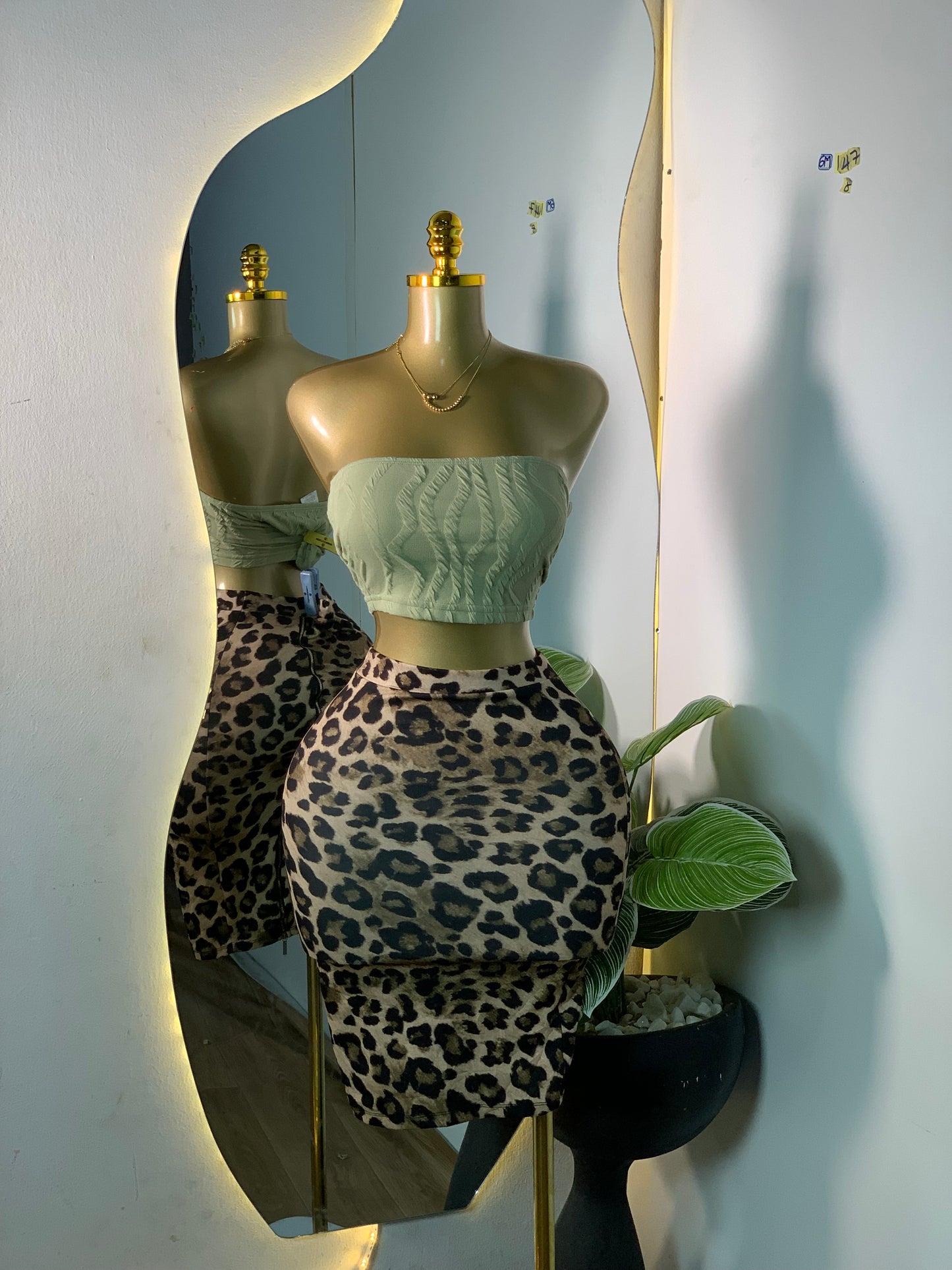 SIZE8 6M147A (Top only)