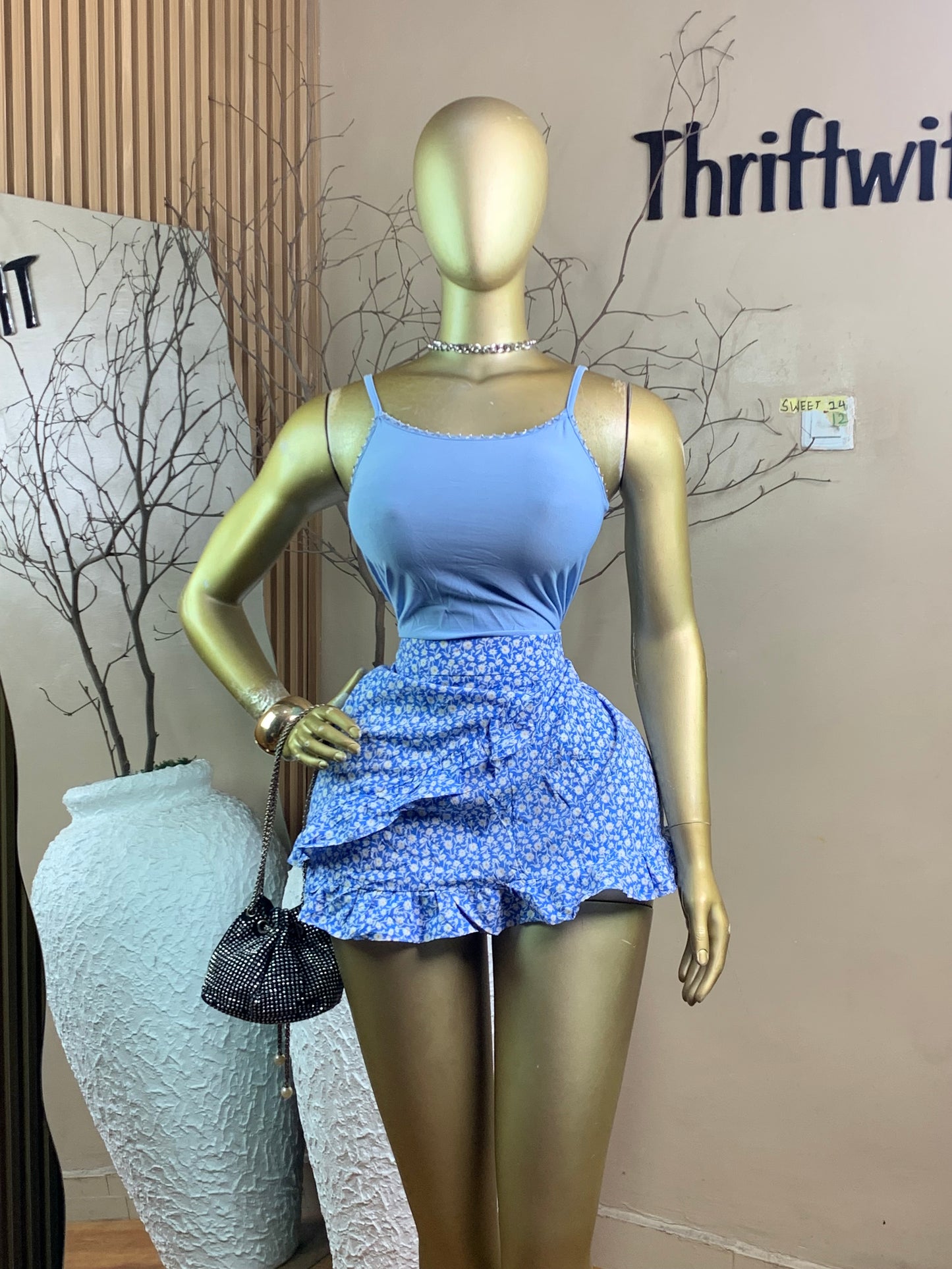 SIZE12 SWEET24 (skirt only)