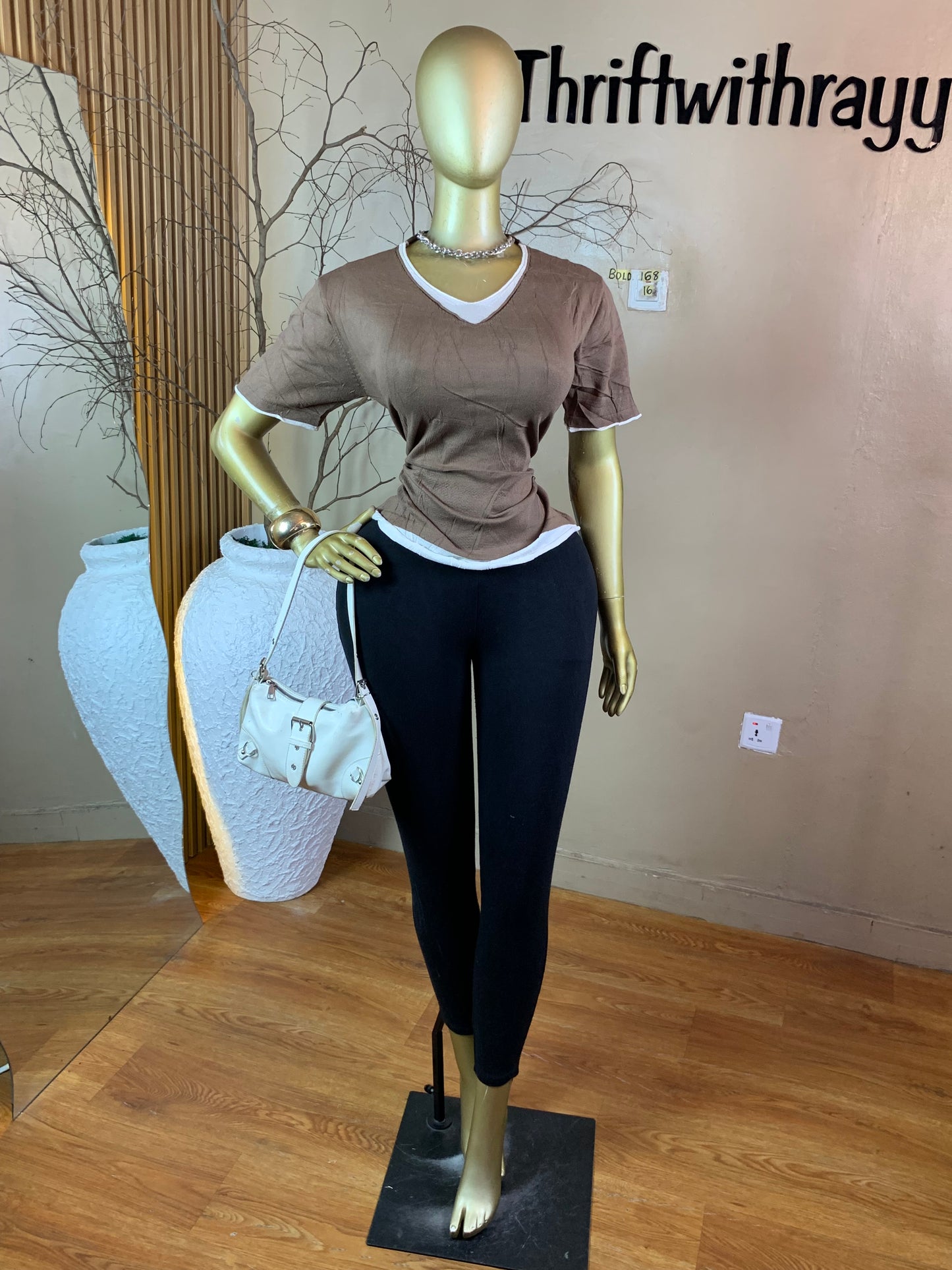 BOLD168 SIZE16 brown&white top
