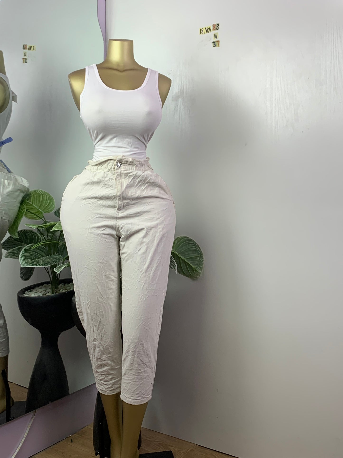 SIZE14 18NOV88 Length37(jean only)