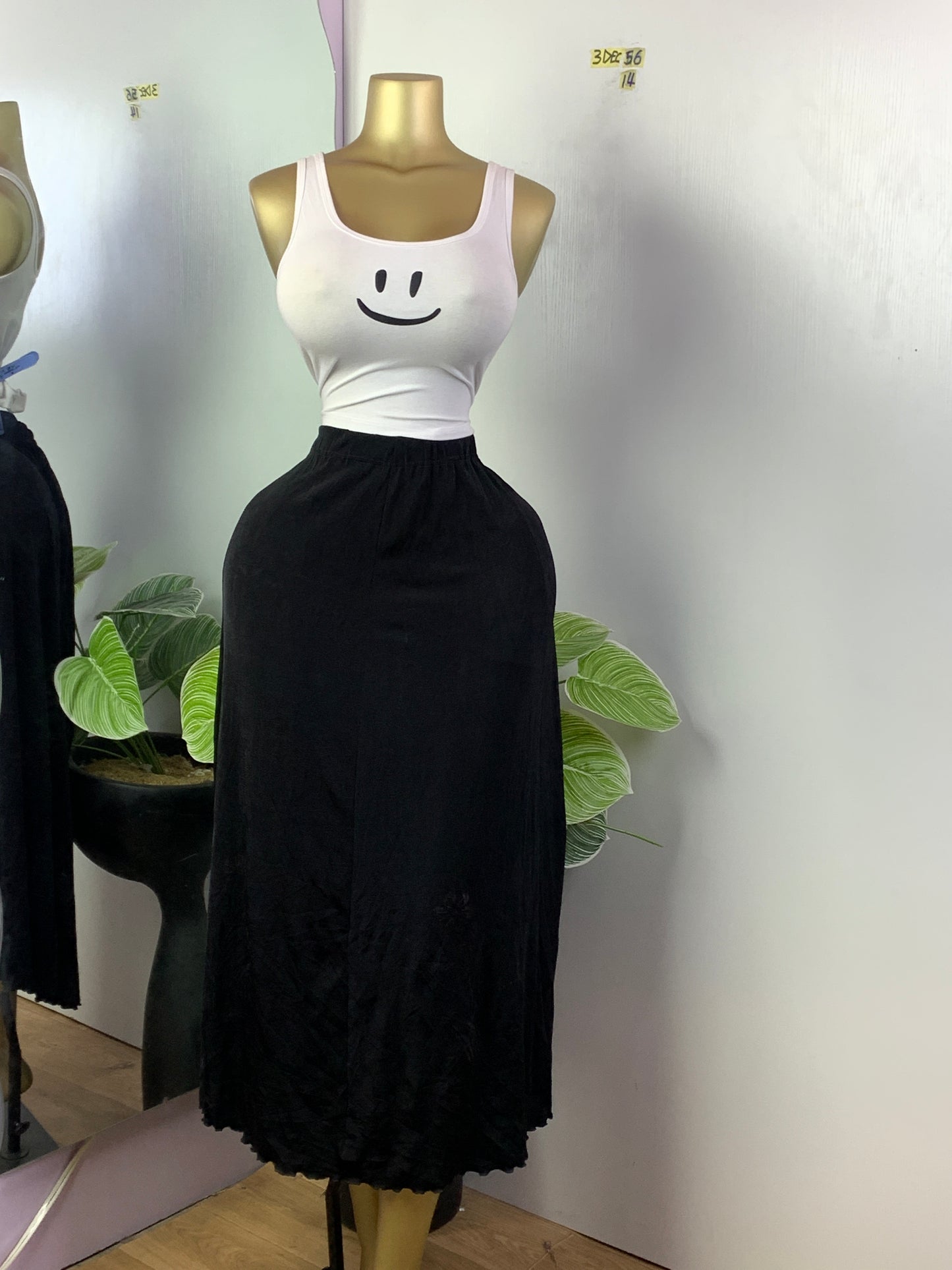 SIZE14 3DEC56(skirt only)