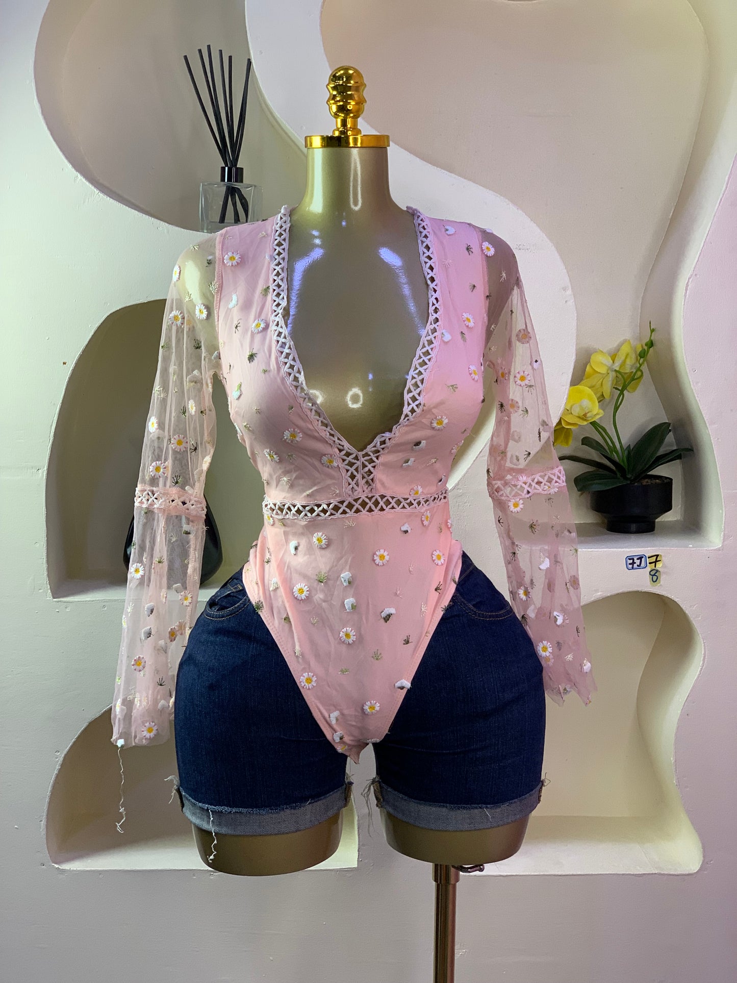 SIZE8 7J7