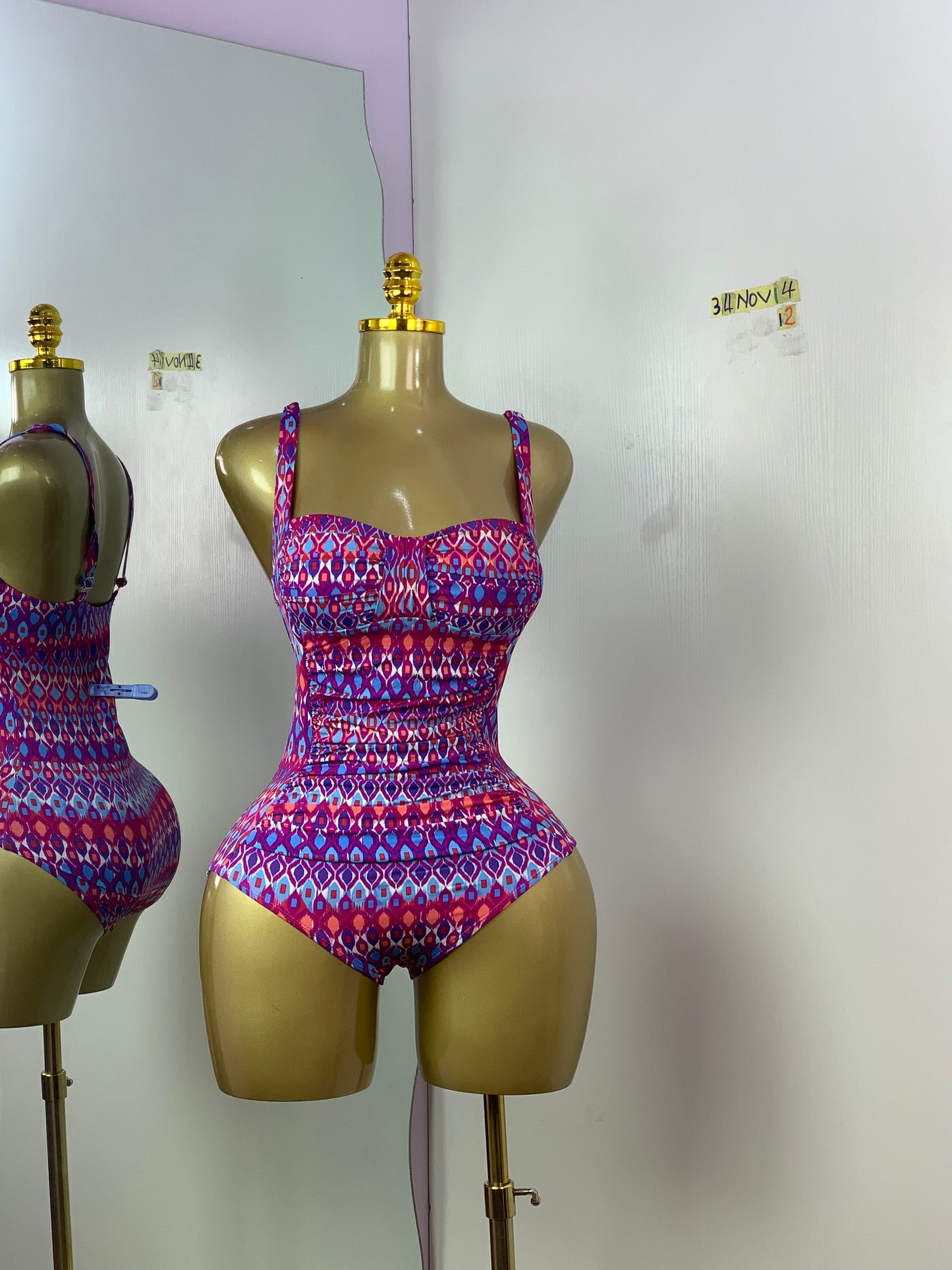 SIZE12 34NOV14 (swimsuit)