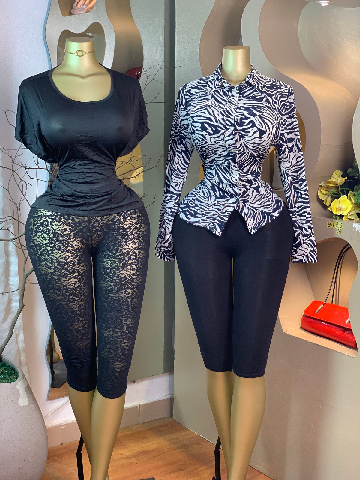 EDIT38a SIZE16 black top
