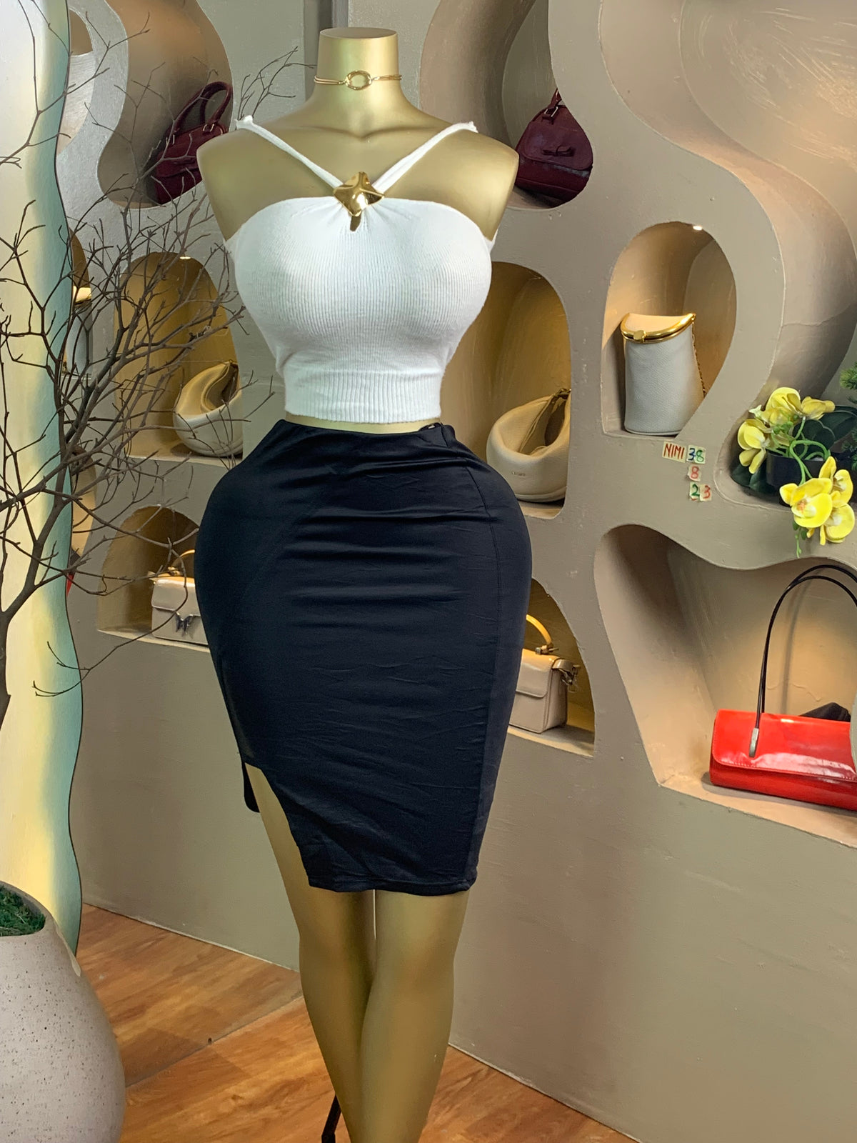 NIMI38 SIZE8 Length23(skirt only)