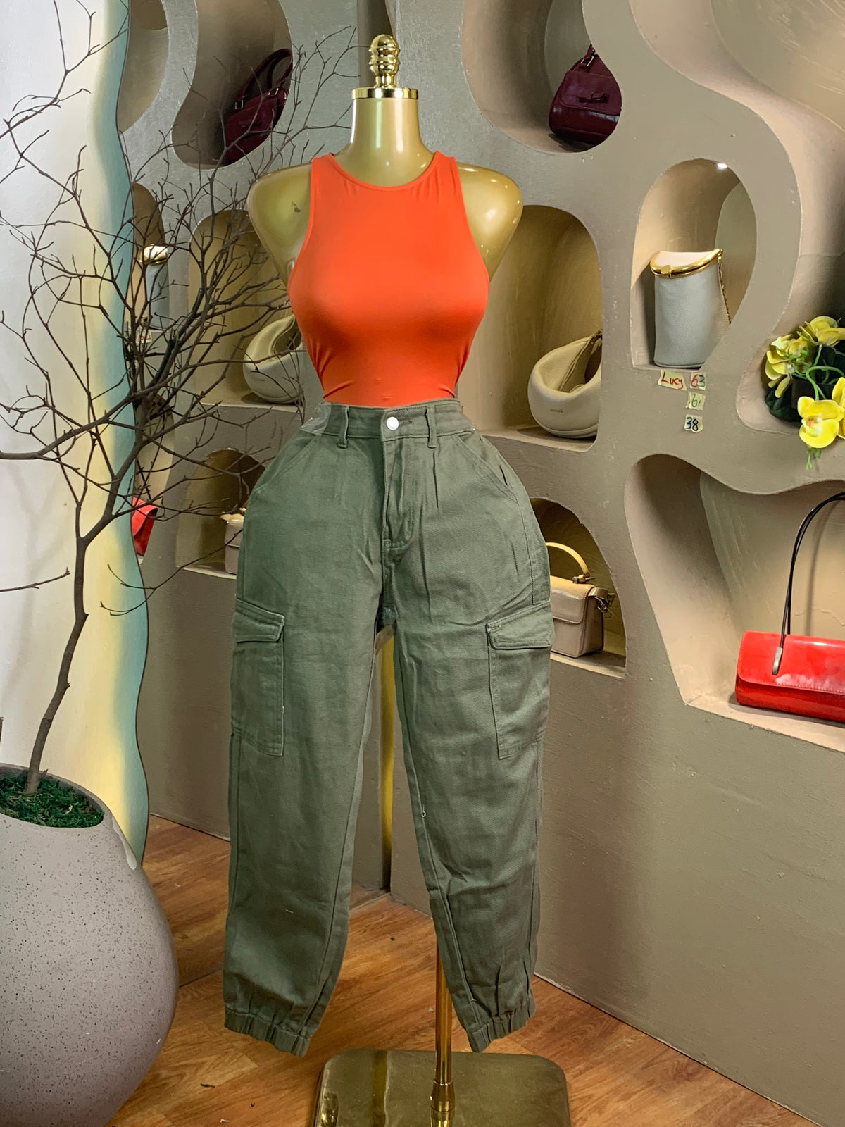 LUCY63 SIZE6 Length38