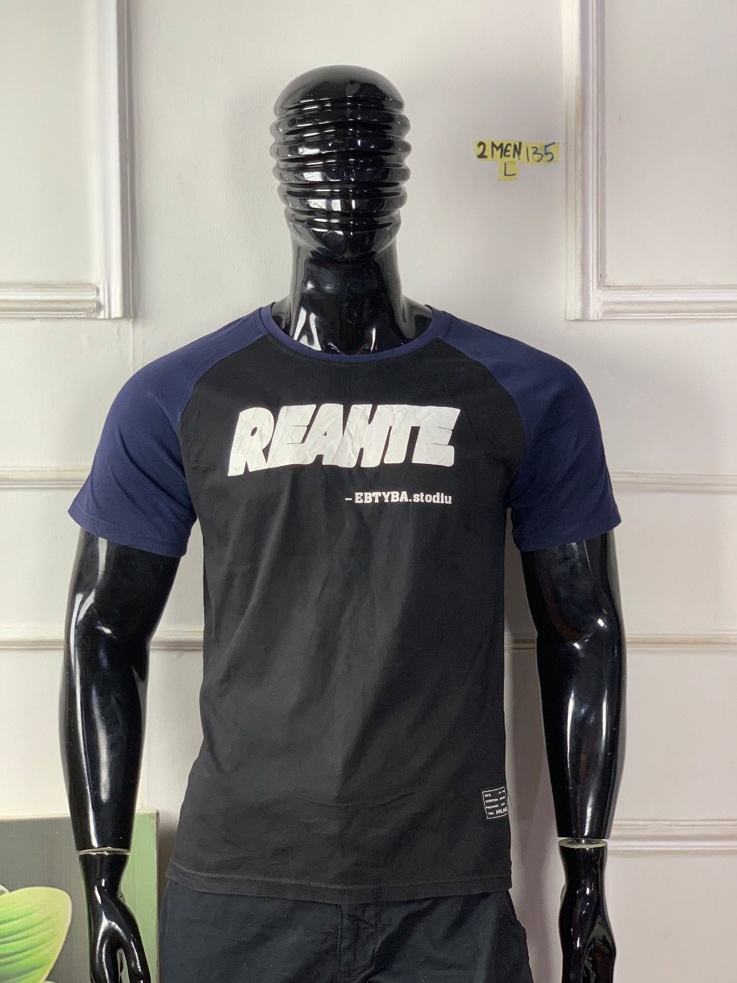 UK SIZE (LARGE) 2MEN135