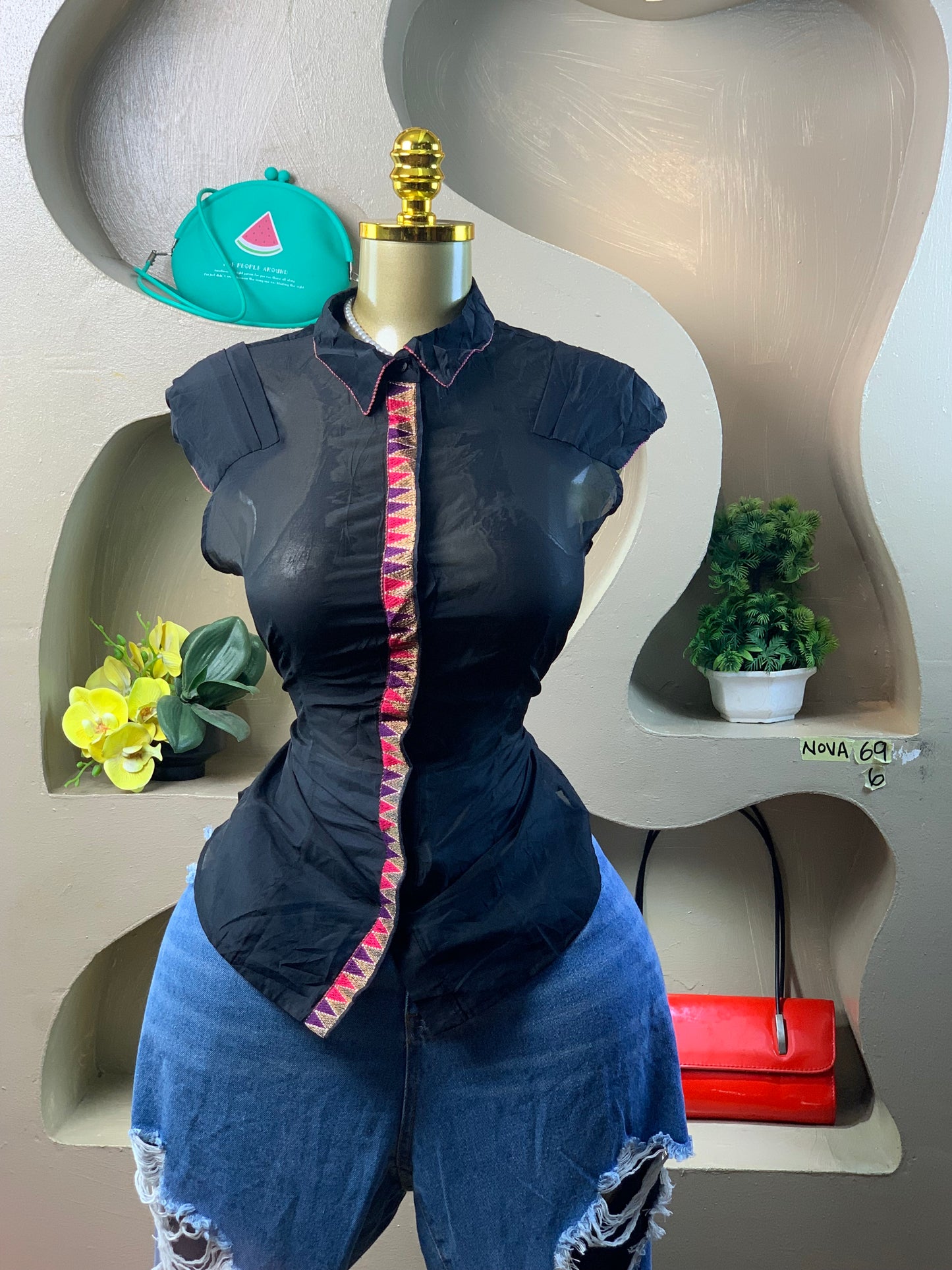 SIZE6 NOVA69