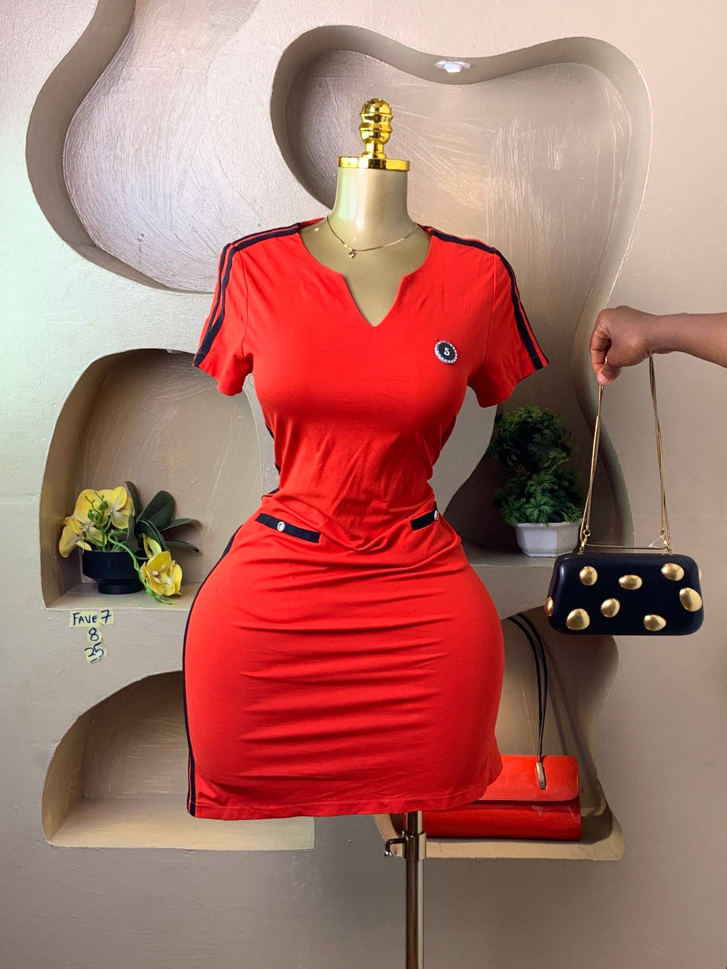 FAVE7 RED DRESS SIZE8 Length45