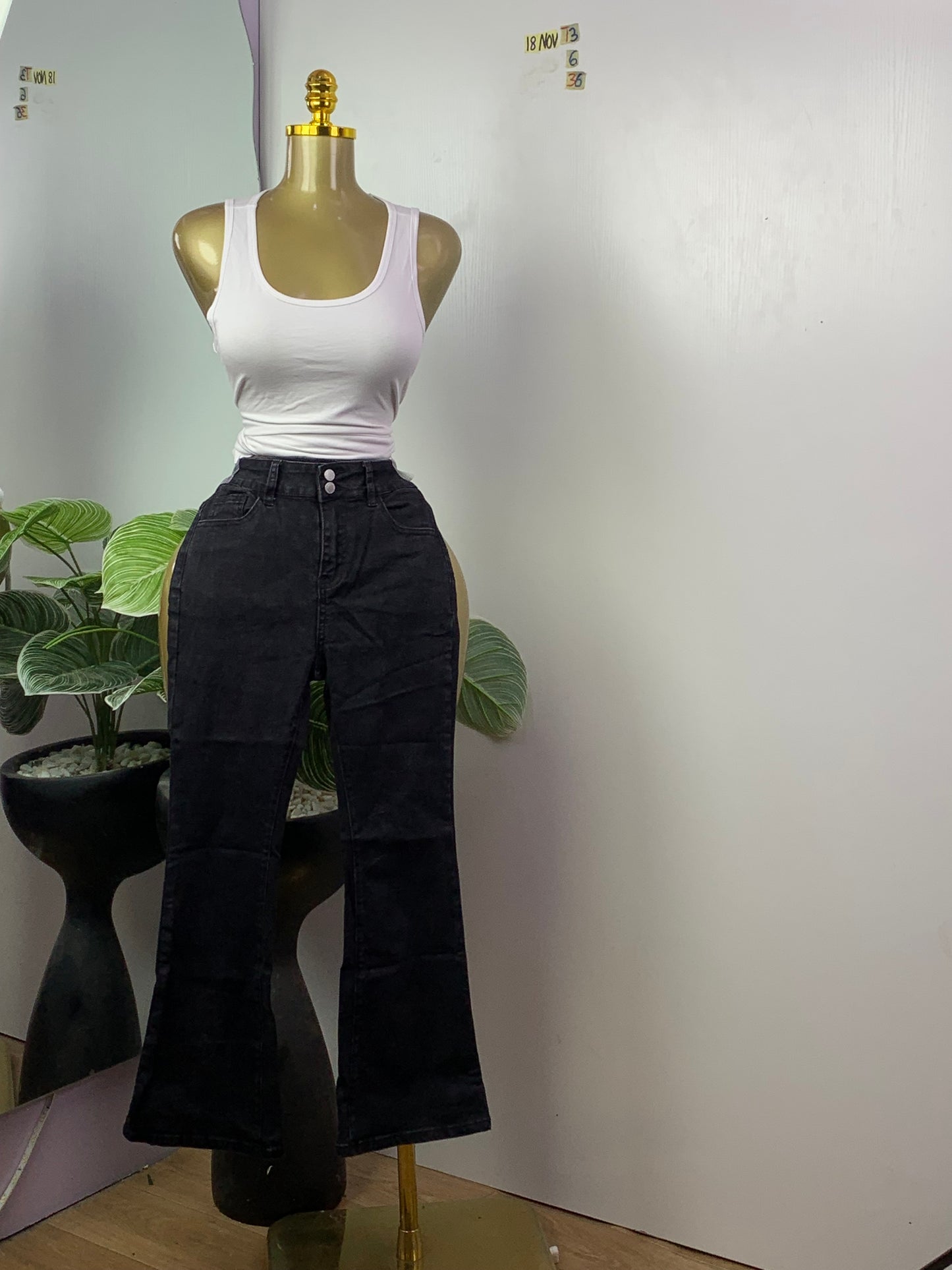 SIZE6 18NOV73 Length36(jean only)