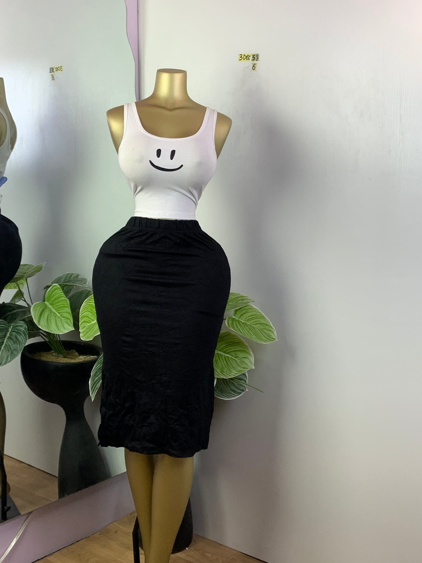 SIZE6 3DEC58(skirt only)