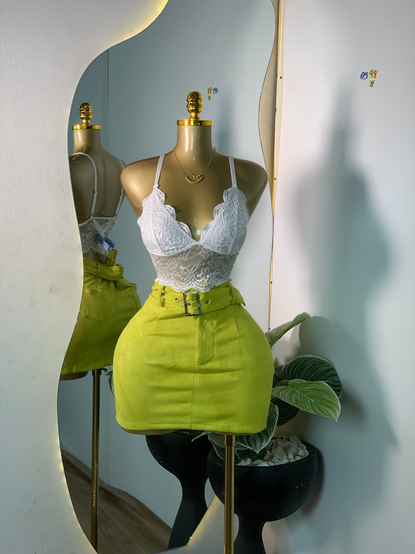 SIZE8 6M99A (Top only)