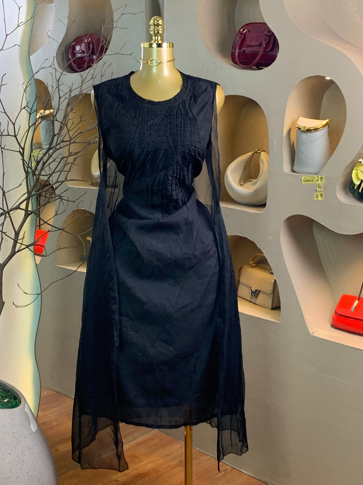 GRACE28 SIZE8 Length49 black dress