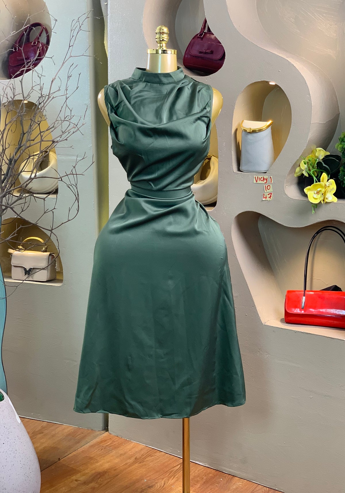 VICKY1 SIZE10 Green DRESS Length47