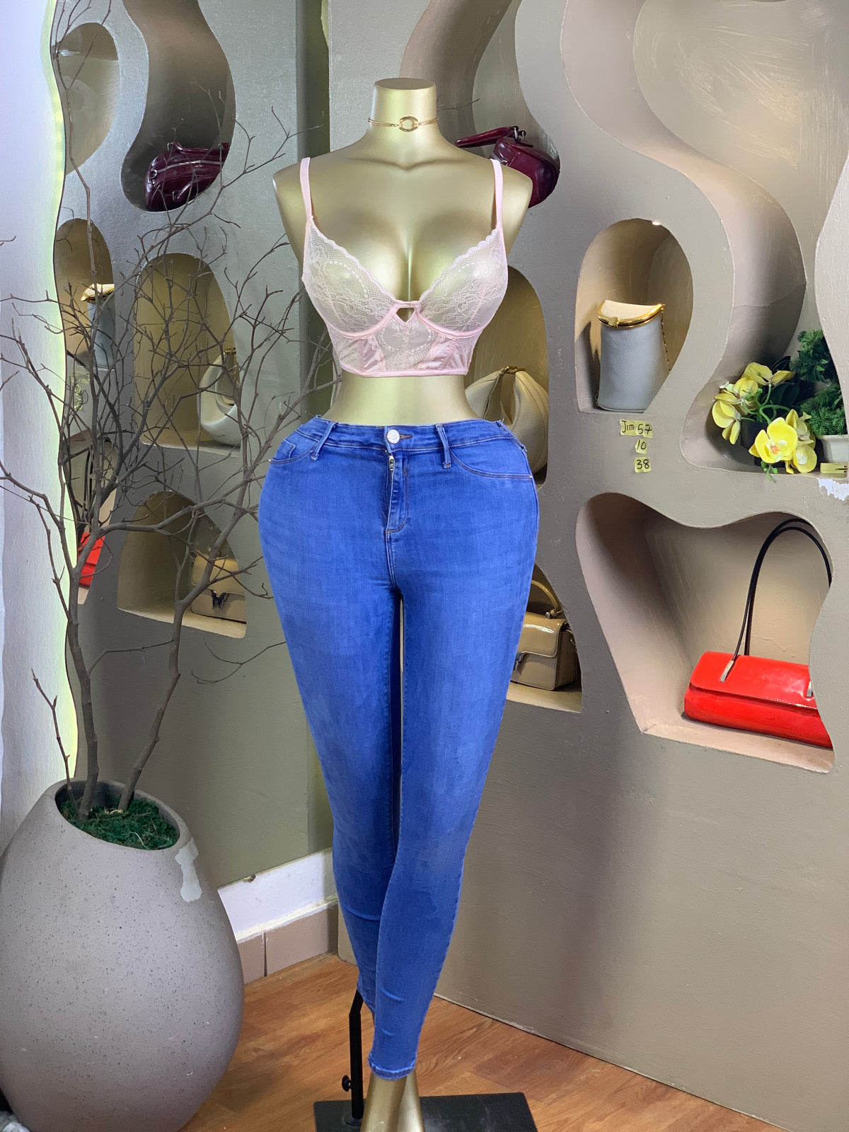 JIM57 SIZE10 Length38 jean only