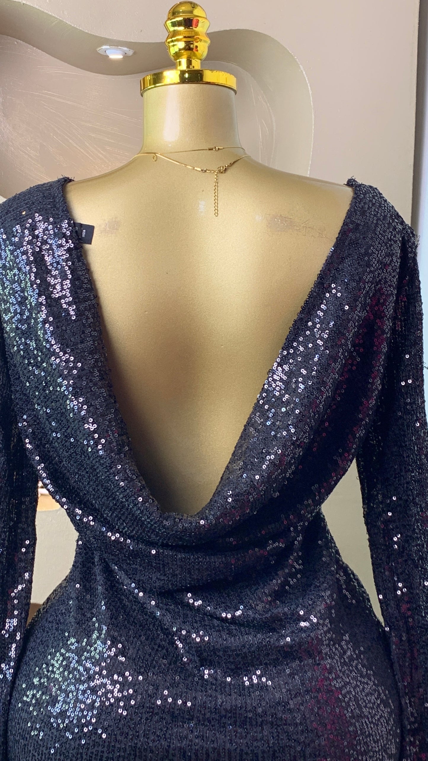 LEO79 BLACK PARYY DRESS SIZE10 Length33
