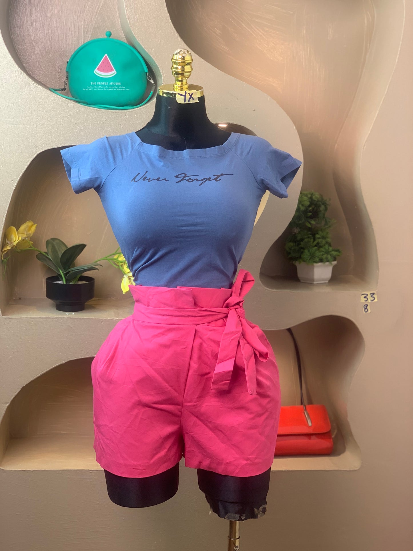 SIZE8 YX33a (top only )