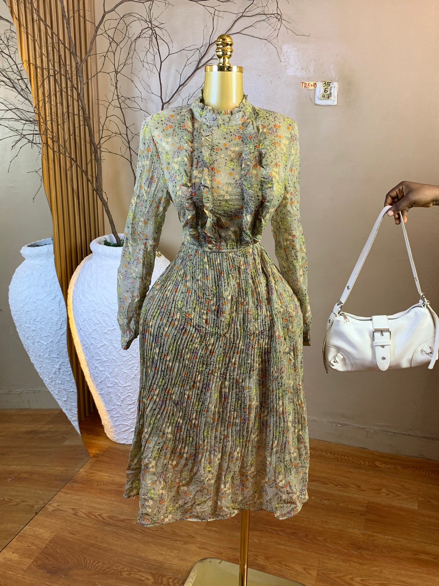 TREND35 SIZE6 Length47 chiffon dress