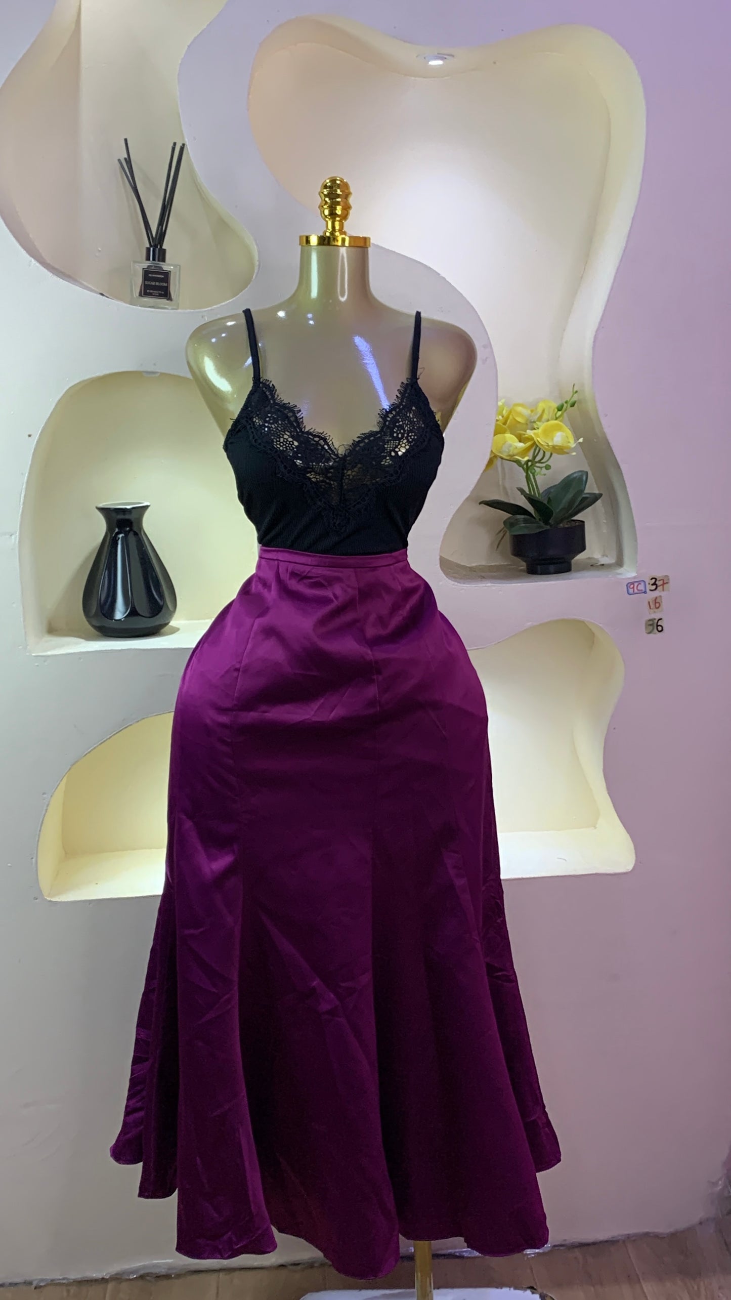 SIZE16 9C37 Length 36(skirt only)
