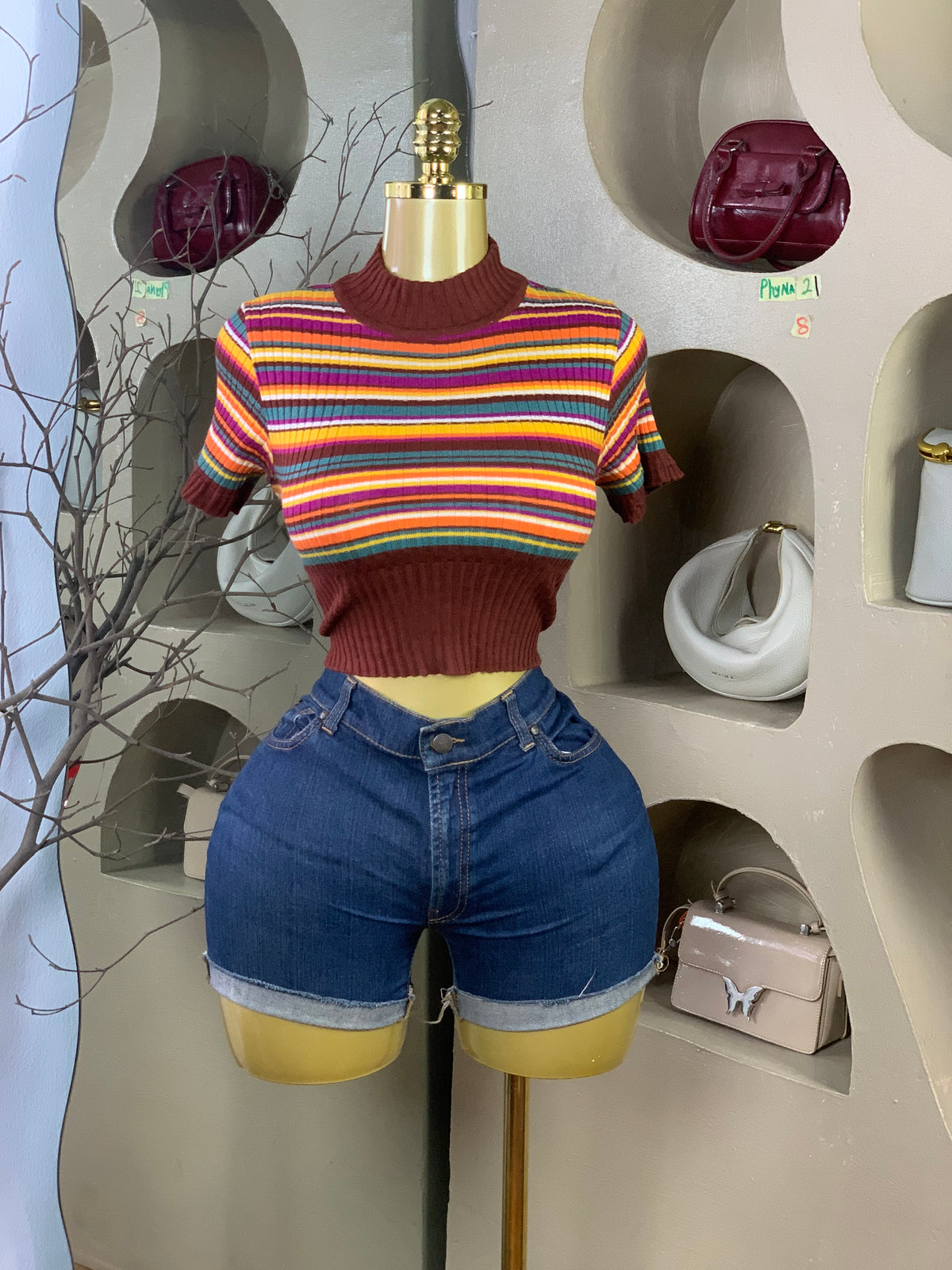 PHYNA21 SIZE8 top only