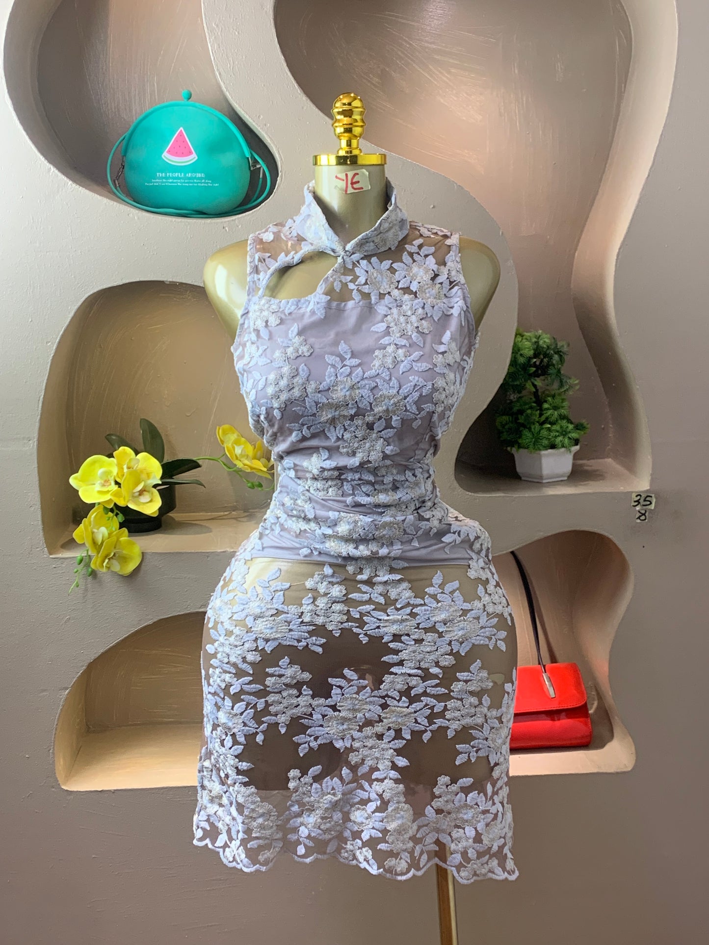 SIZE8 YE35