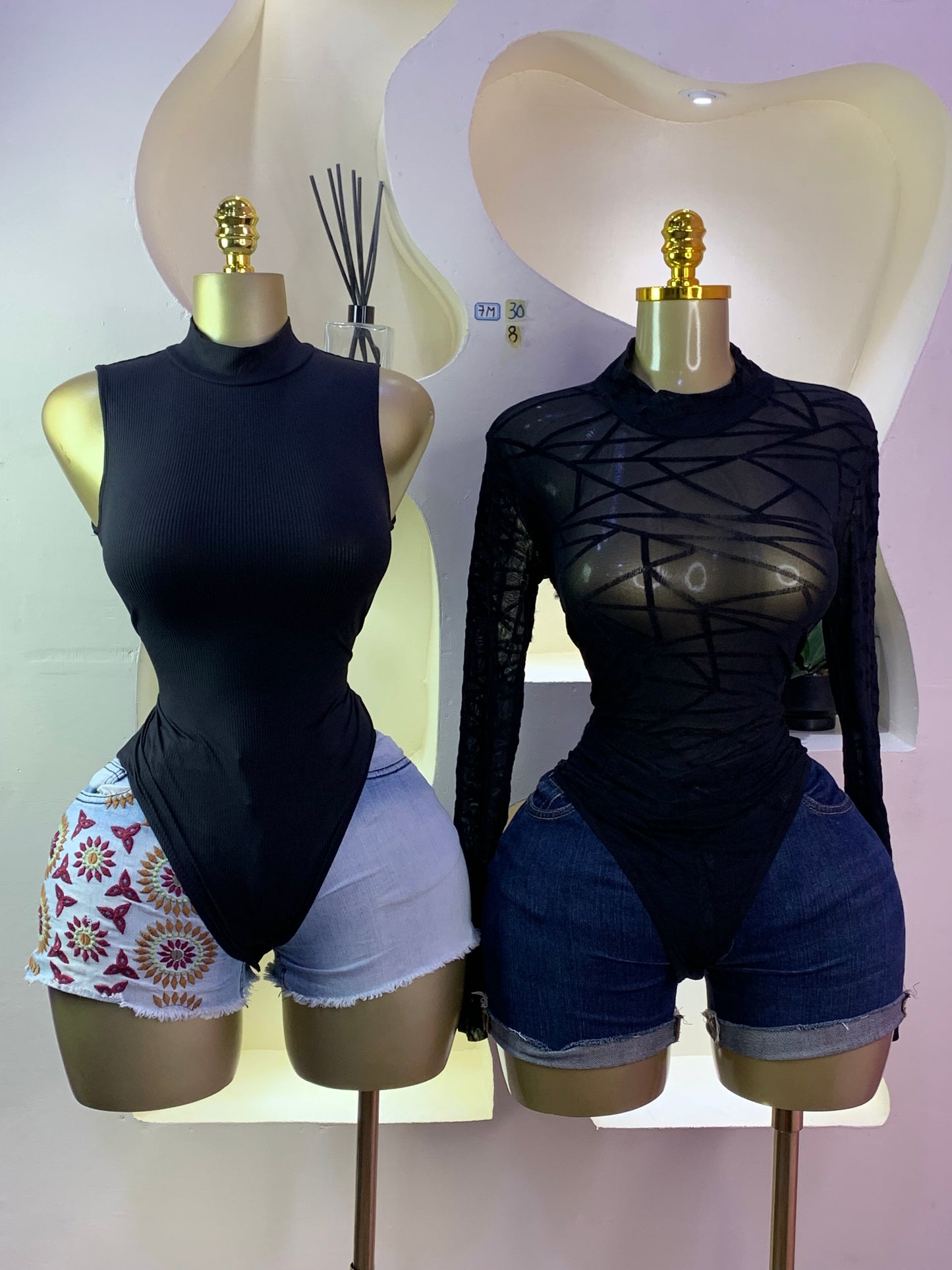 SIZE8 7M30A (sleeveless)